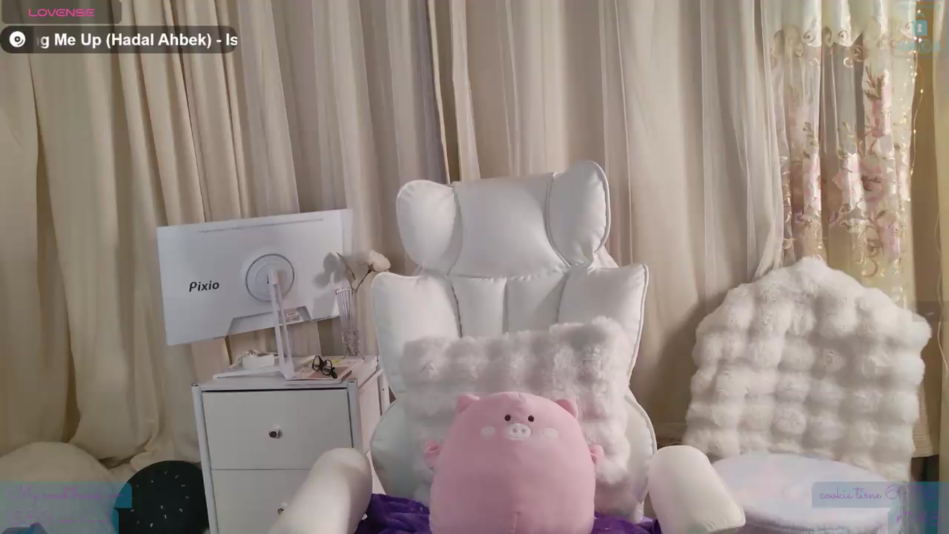 Gallery image thumbnail from meowtheworld's myfreecams stream on, 08/08/2026, 07:12 image 2 of 20