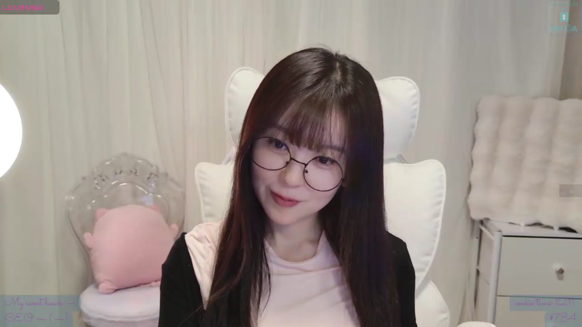 Gallery image thumbnail from meowtheworld's myfreecams stream on, 08/14/2026, 05:24 image 14 of 20