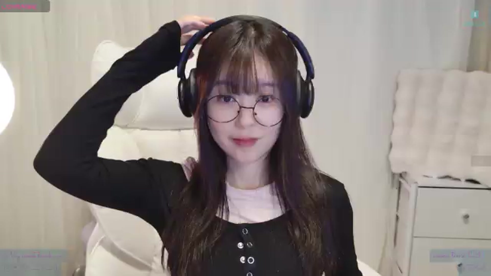 Gallery image thumbnail from meowtheworld's myfreecams stream on, 08/14/2026, 06:09 image 20 of 20