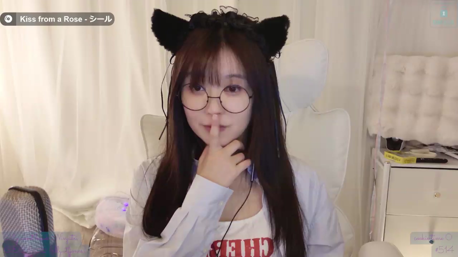 Gallery image thumbnail from meowtheworld's myfreecams stream on, 08/16/2026, 12:46 image 14 of 20