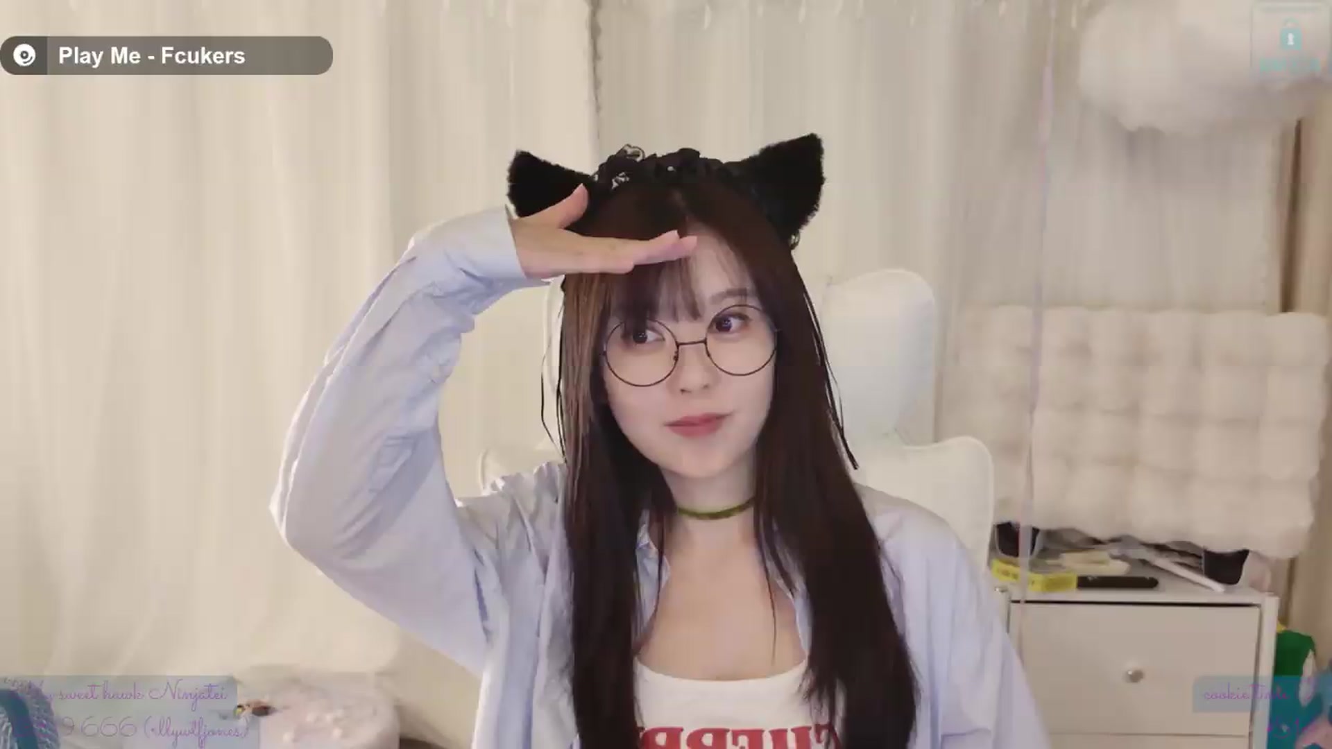 Gallery image thumbnail from meowtheworld's myfreecams stream on, 08/16/2026, 12:46 image 3 of 20