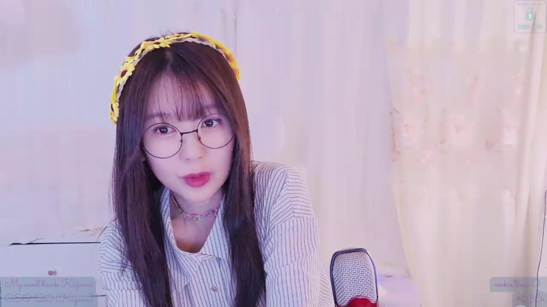 Gallery image thumbnail from meowtheworld's myfreecams stream on, 08/22/2026, 06:06 image 13 of 20