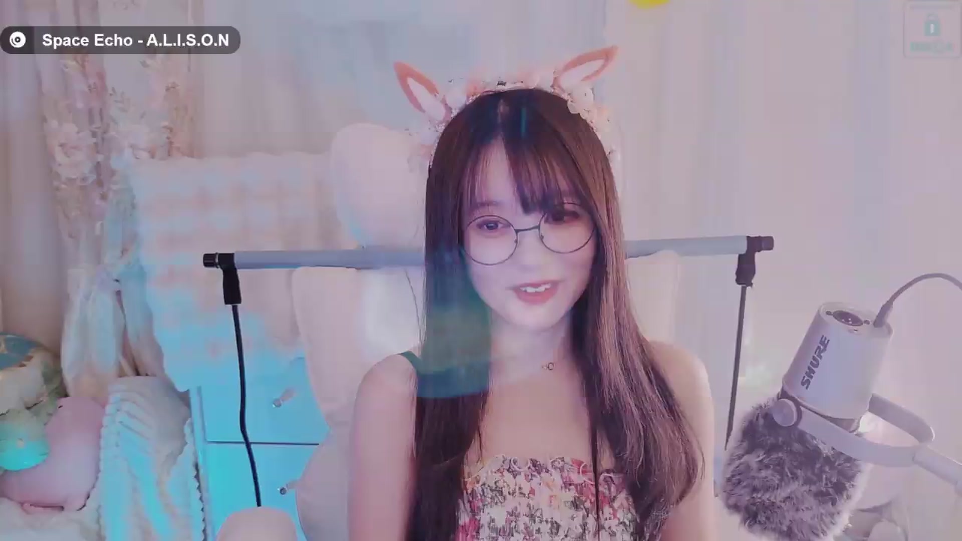 Gallery image thumbnail from meowtheworld's myfreecams stream on, 09/06/2026, 05:37 image 2 of 20
