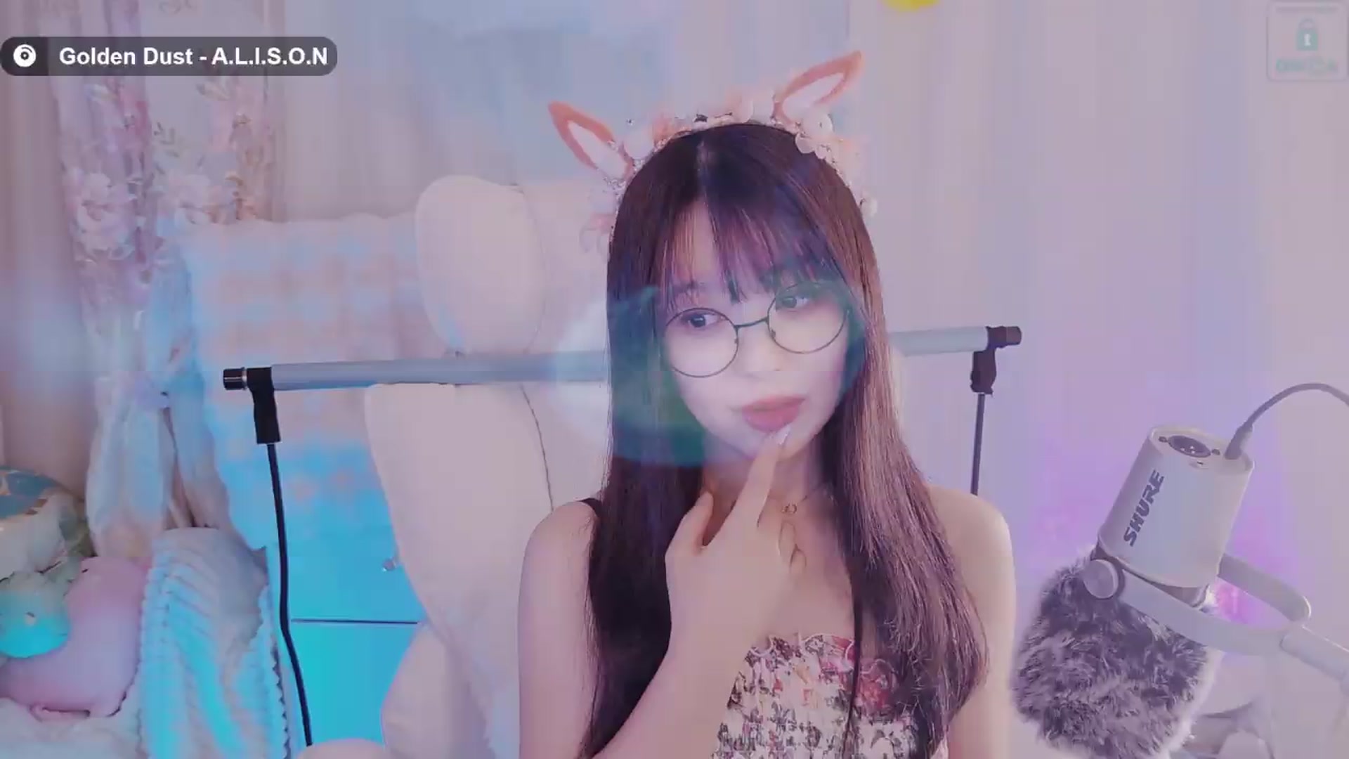 Gallery image thumbnail from meowtheworld's myfreecams stream on, 09/06/2026, 05:37 image 11 of 20