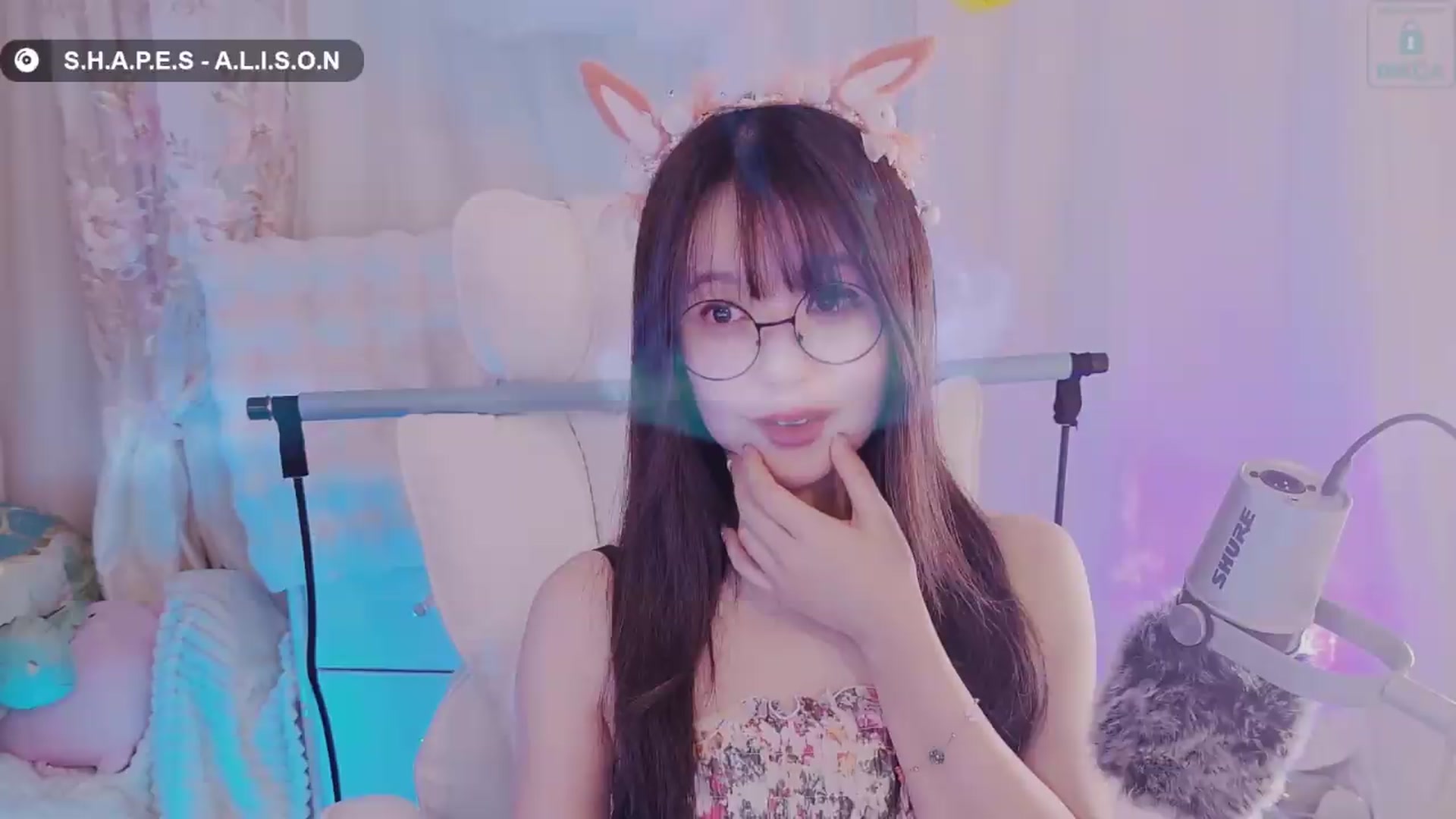 Gallery image thumbnail from meowtheworld's myfreecams stream on, 09/06/2026, 05:37 image 14 of 20
