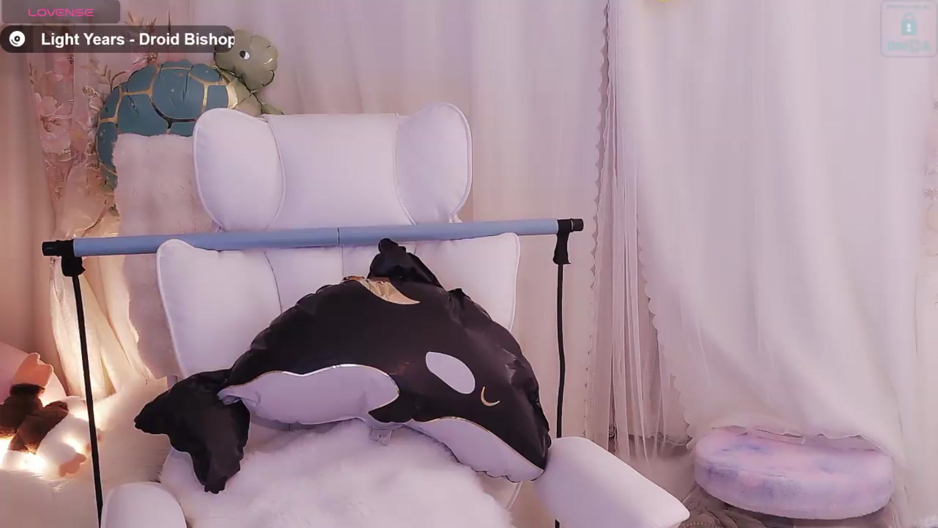 Gallery image thumbnail from meowtheworld's myfreecams stream on, 09/13/2026, 05:52 image 15 of 20