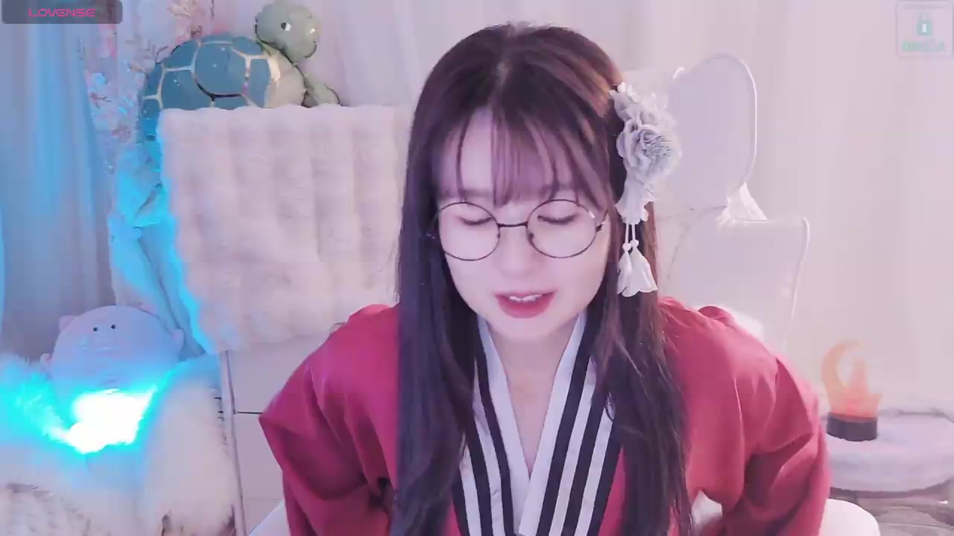 Gallery image thumbnail from meowtheworld's myfreecams stream on, 09/14/2026, 05:35 image 8 of 20