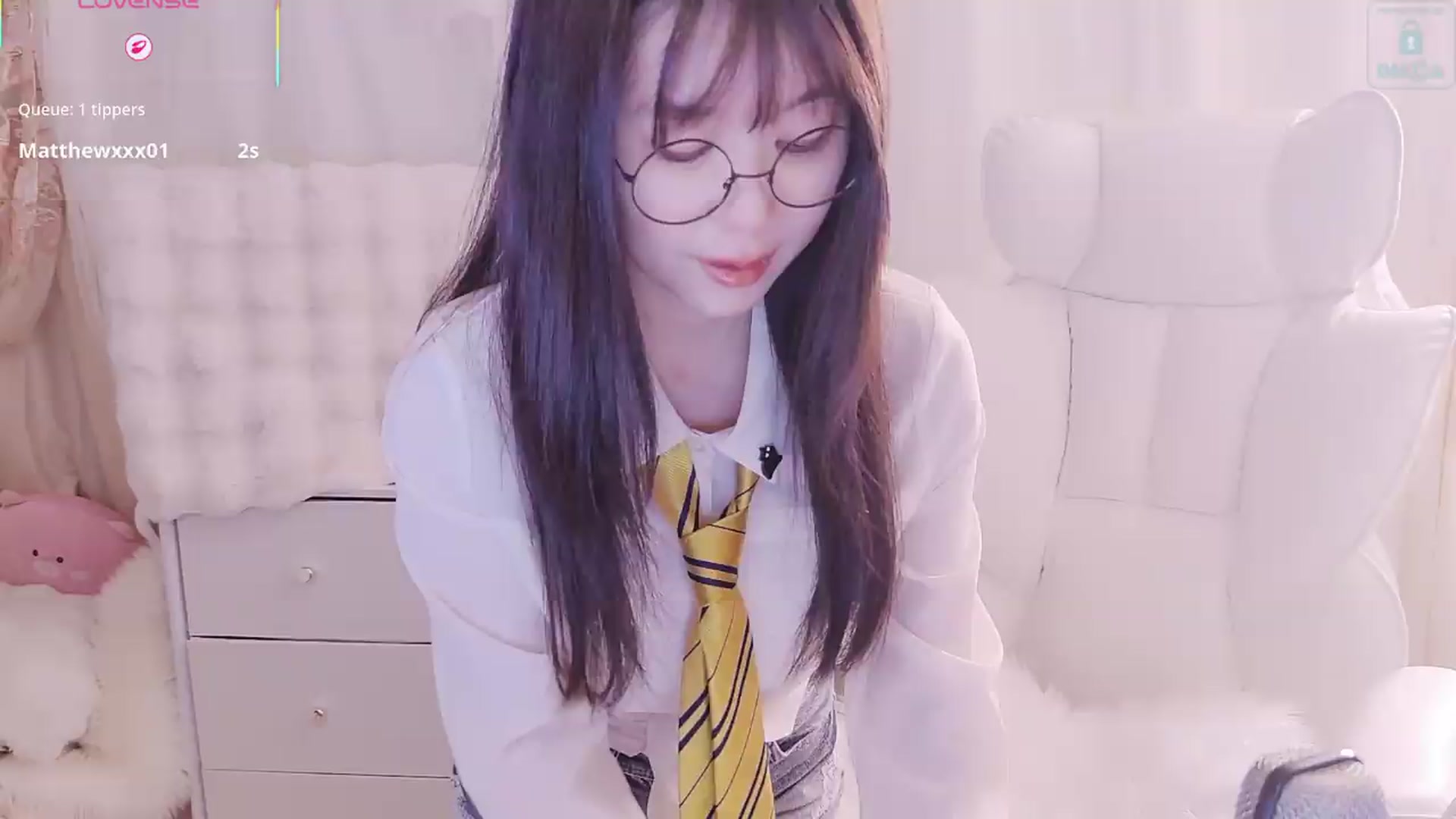 Gallery image thumbnail from meowtheworld's myfreecams stream on, 09/20/2026, 06:00 image 3 of 20