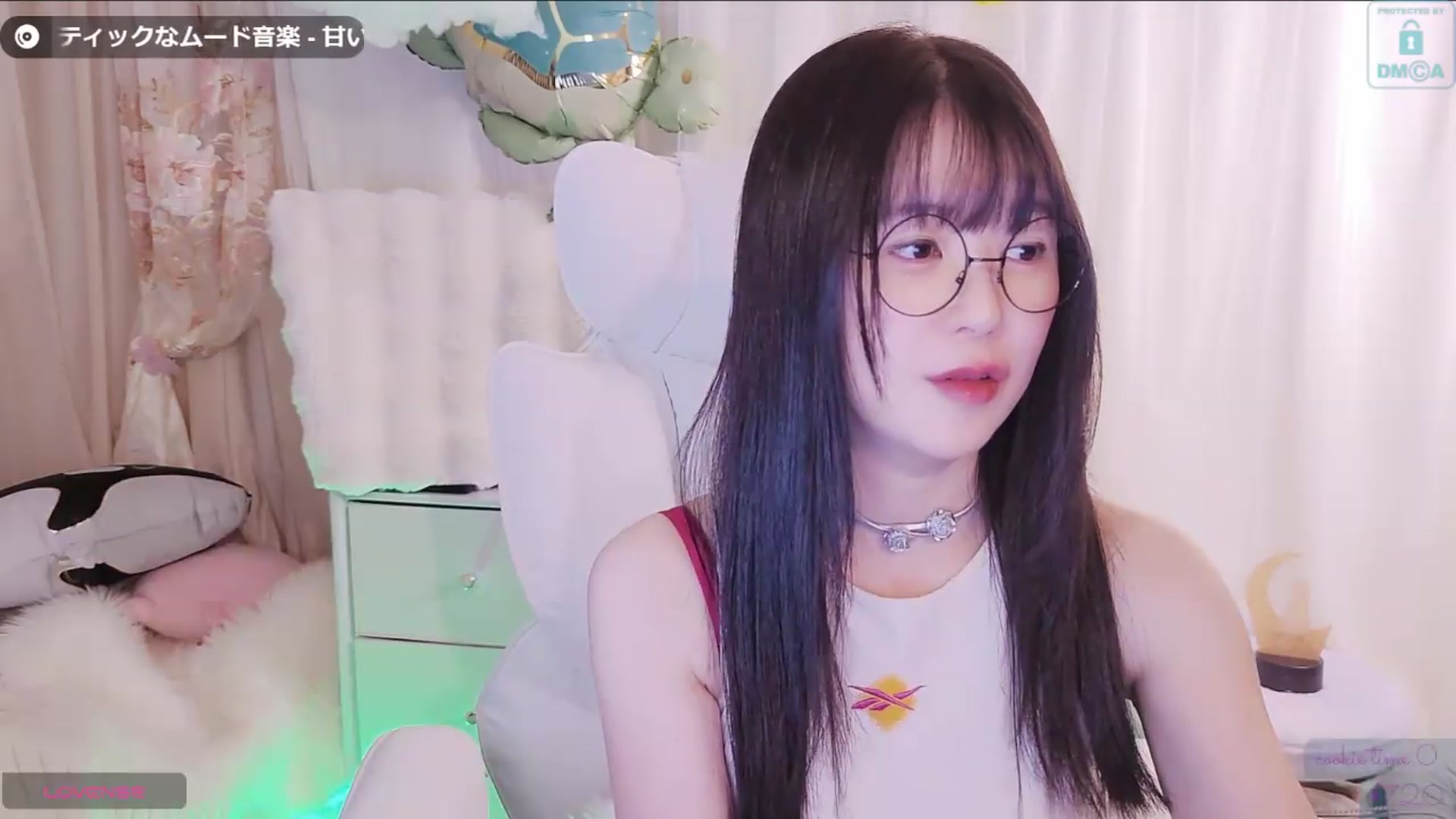 Gallery image thumbnail from meowtheworld's myfreecams stream on, 09/28/2026, 06:32 image 6 of 20