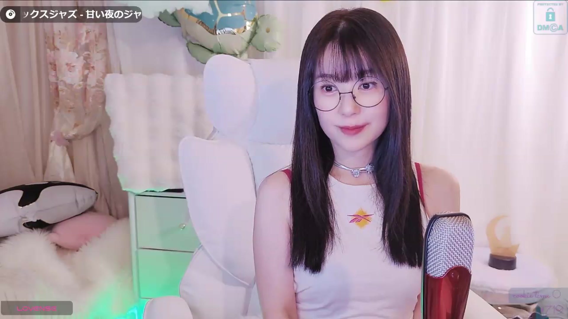 Gallery image thumbnail from meowtheworld's myfreecams stream on, 09/28/2026, 06:32 image 14 of 20