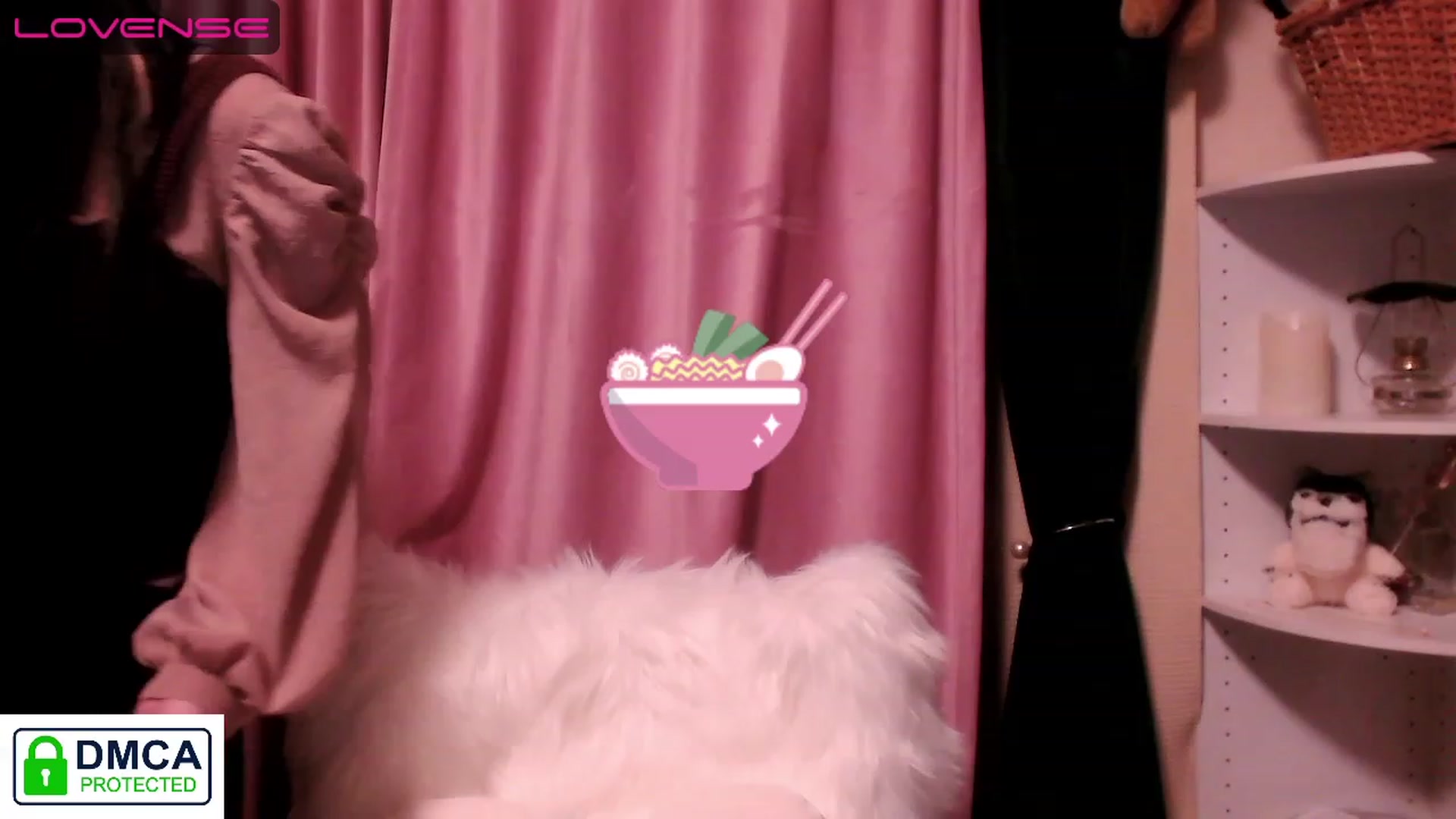 Gallery image thumbnail from meowwild's myfreecams stream on, 04/23/2023, 04:39 image 10 of 20