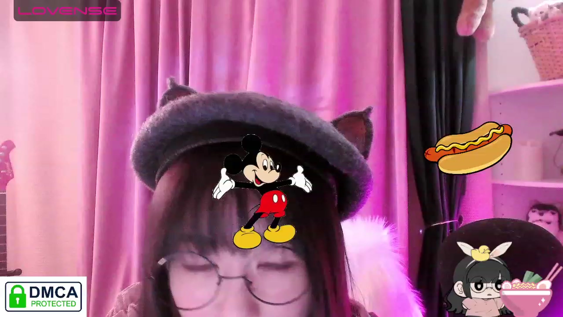 Gallery image thumbnail from meowwild's myfreecams stream on, 04/23/2023, 06:19 image 17 of 20