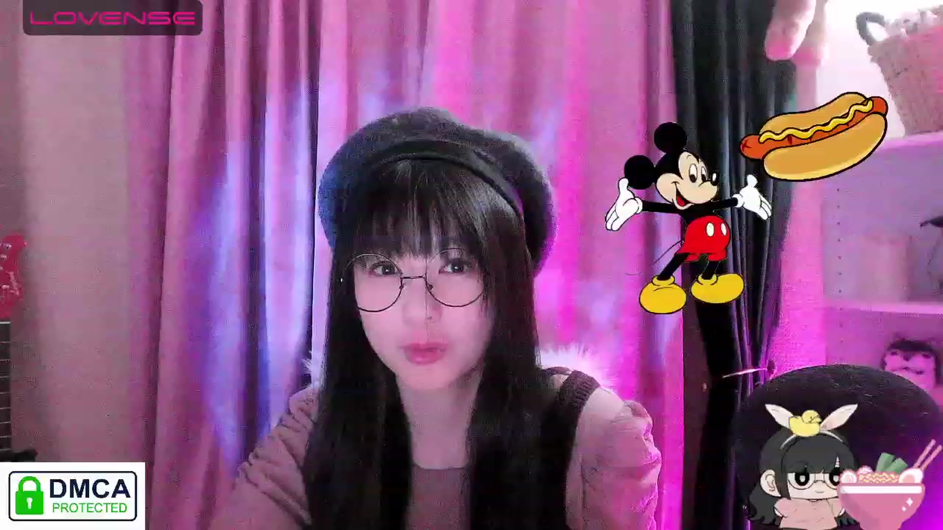 Gallery image thumbnail from meowwild's myfreecams stream on, 04/23/2023, 06:19 image 13 of 20