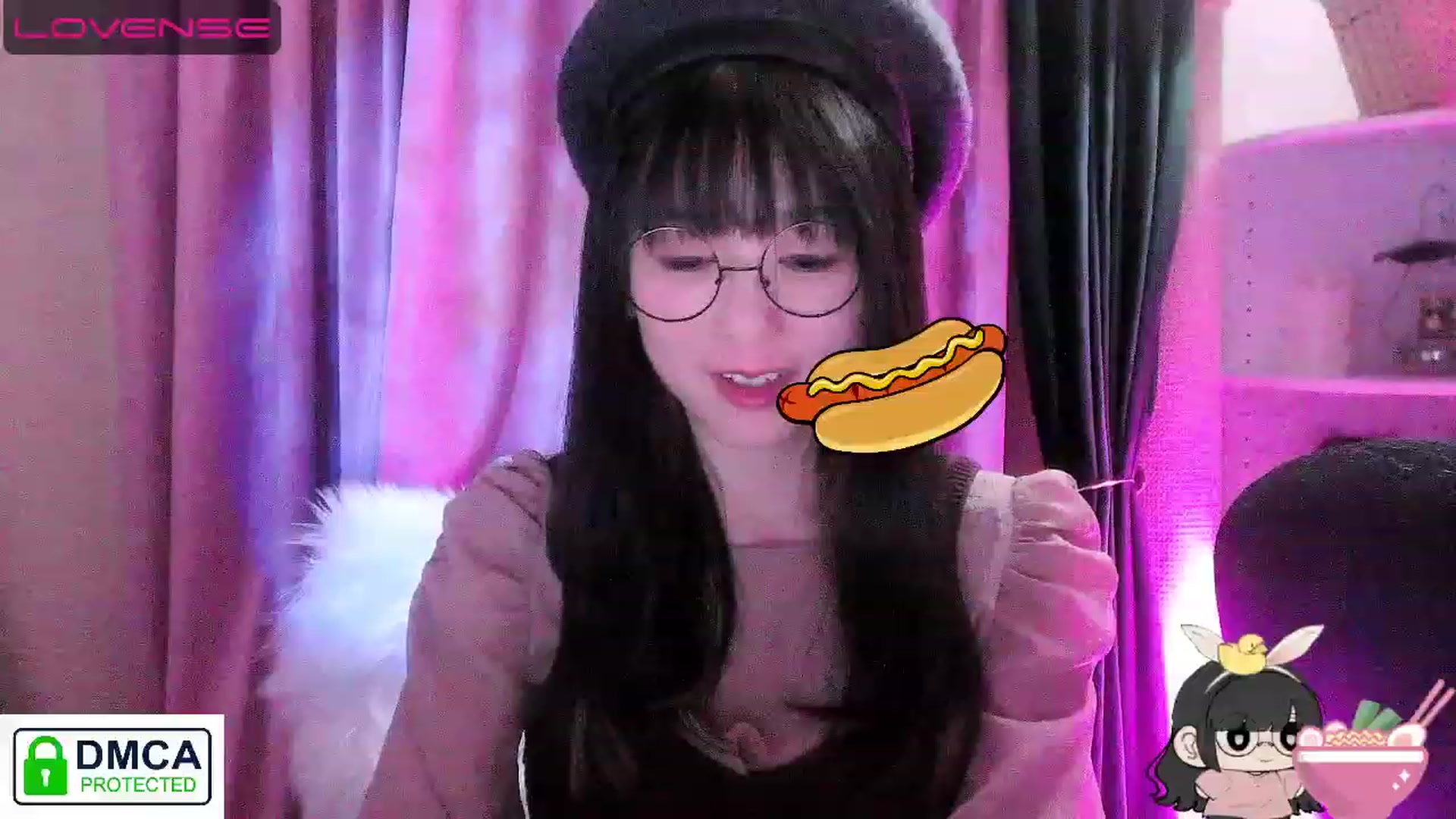 Gallery image thumbnail from meowwild's myfreecams stream on, 04/23/2023, 06:19 image 10 of 20