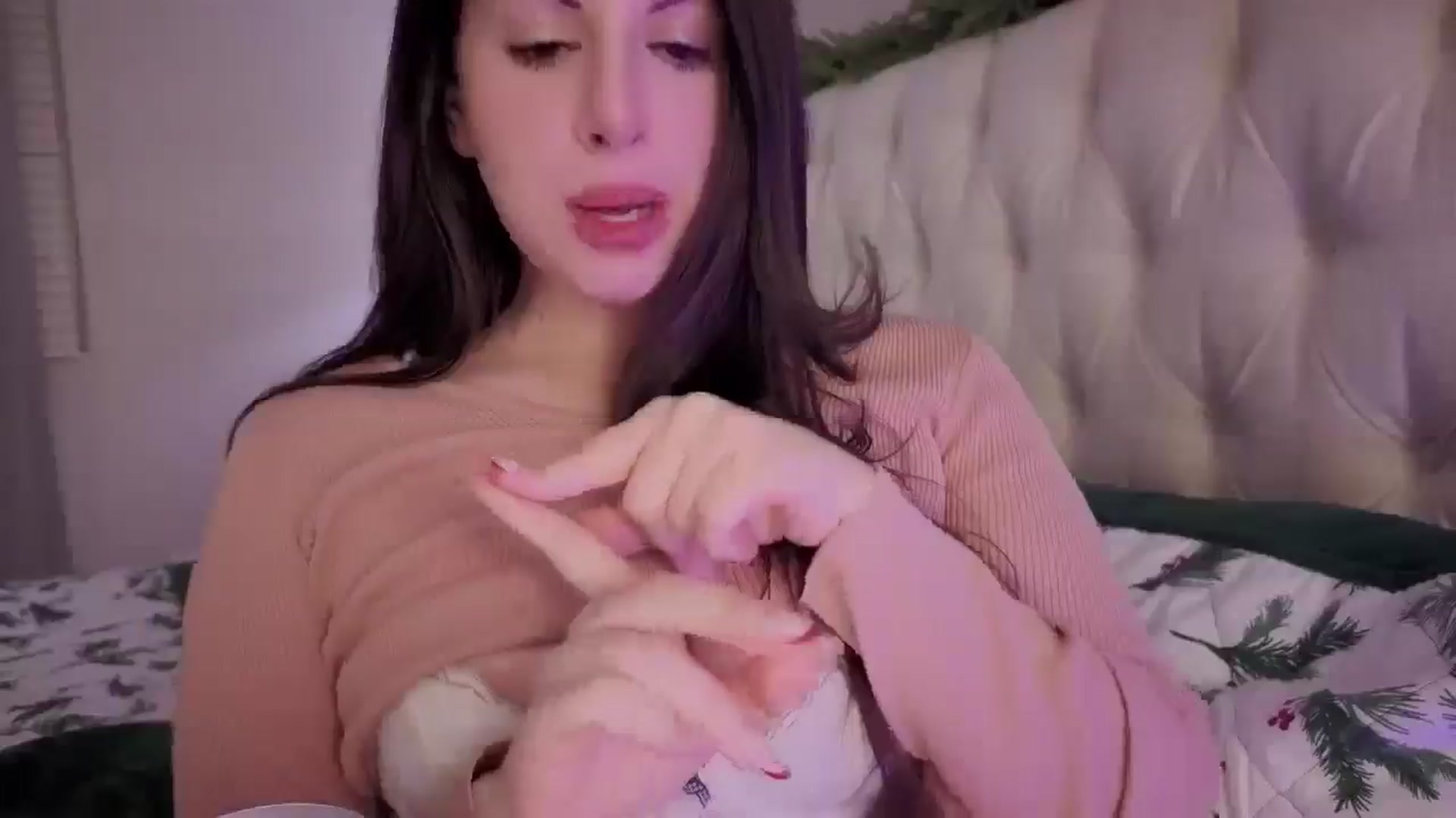 Gallery image thumbnail from merrydickmas's myfreecams stream on, 12/22/2025, 06:50 image 17 of 20