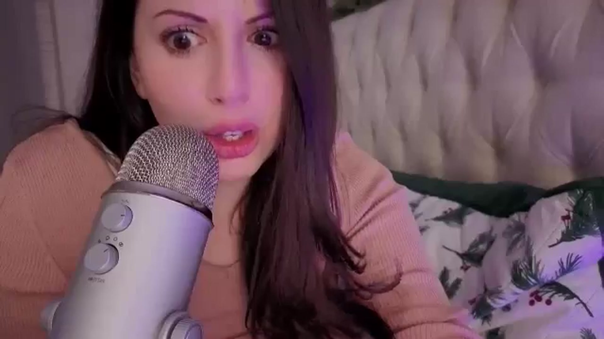 Gallery image thumbnail from merrydickmas's myfreecams stream on, 12/22/2025, 08:05 image 8 of 20
