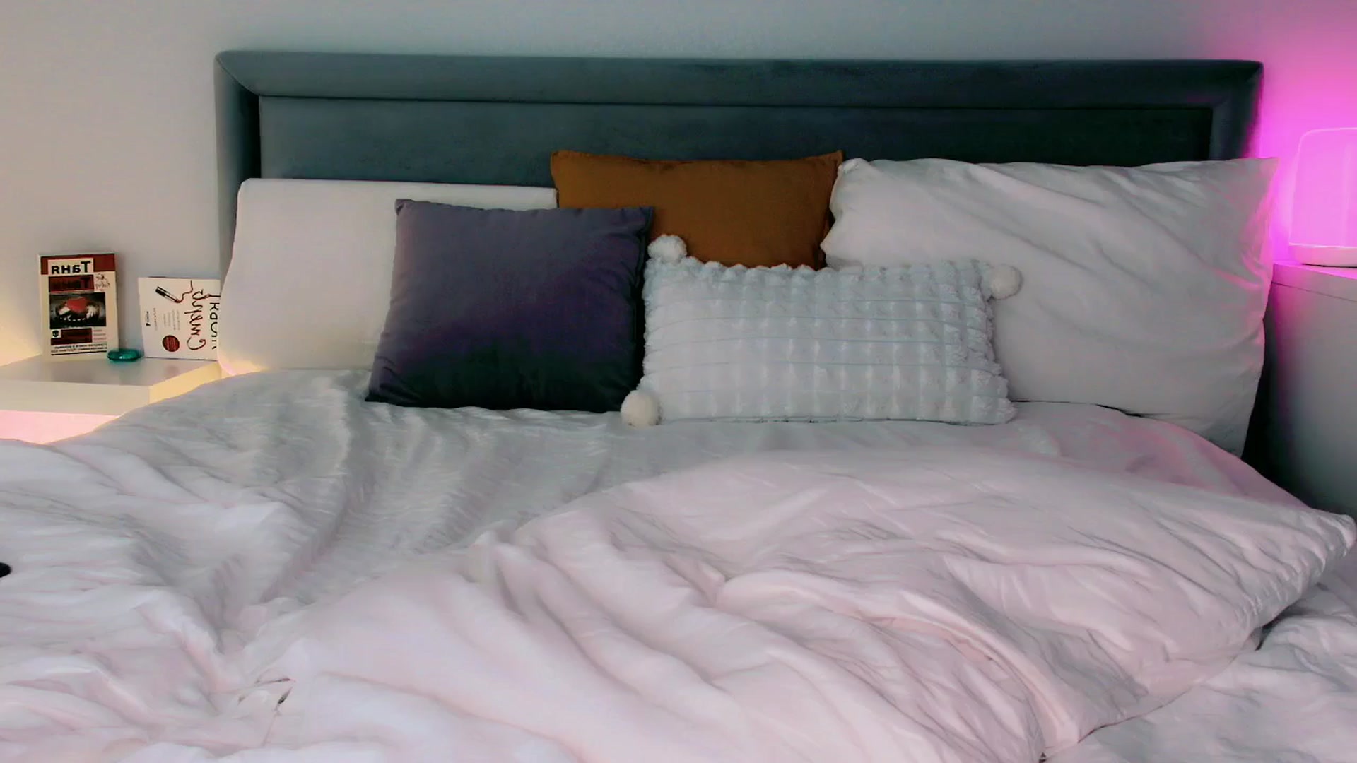 Gallery image thumbnail from mia4sin's myfreecams stream on, 08/18/2024, 12:01 image 11 of 20