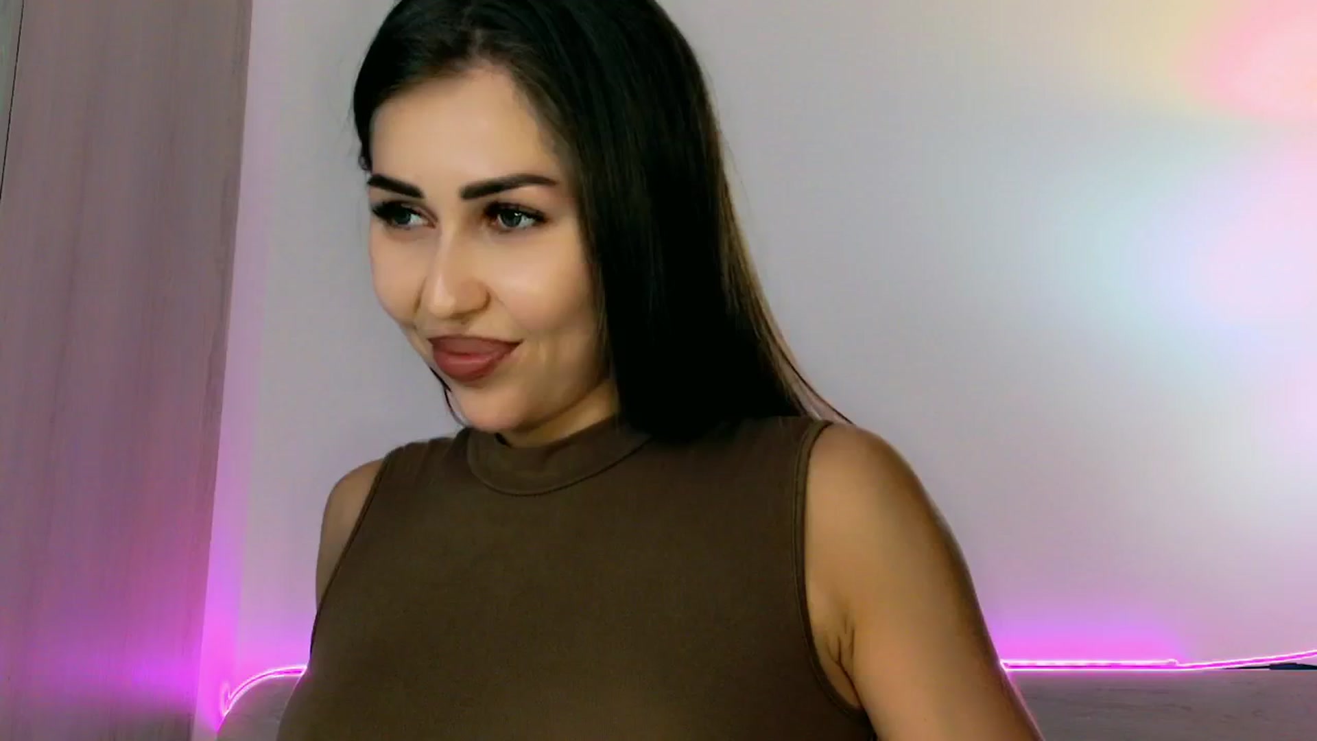 Gallery image thumbnail from mia4sin's myfreecams stream on, 01/31/2025, 13:45 image 7 of 20