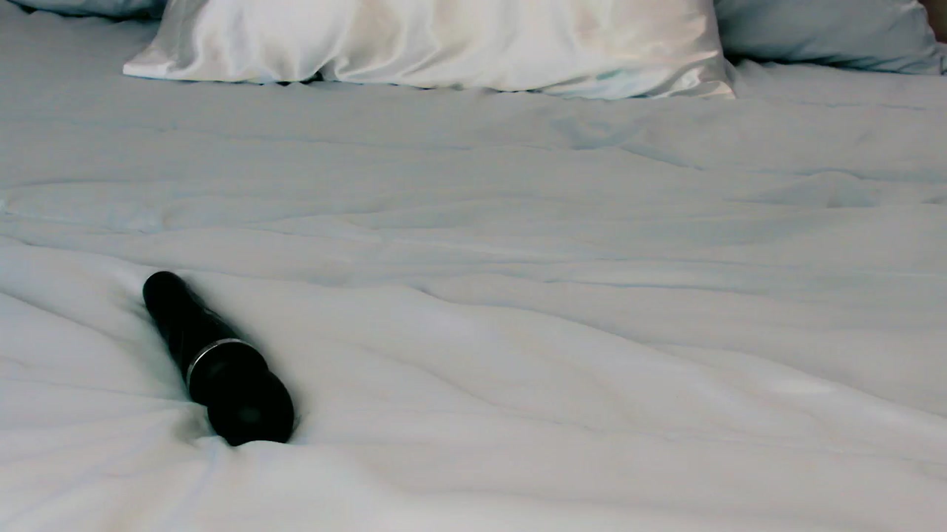 Gallery image thumbnail from mia4sin's myfreecams stream on, 02/18/2025, 11:54 image 4 of 20