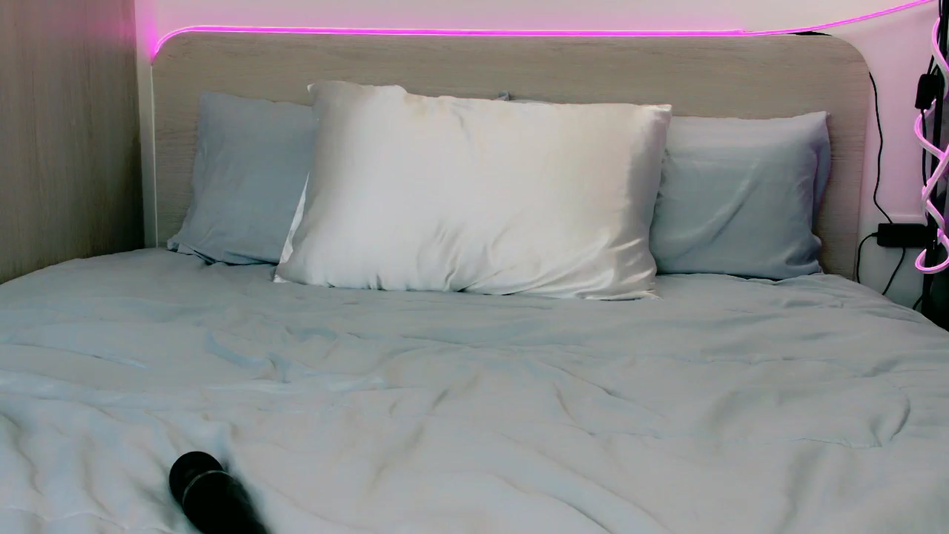 Gallery image thumbnail from mia4sin's myfreecams stream on, 02/26/2025, 08:34 image 6 of 20