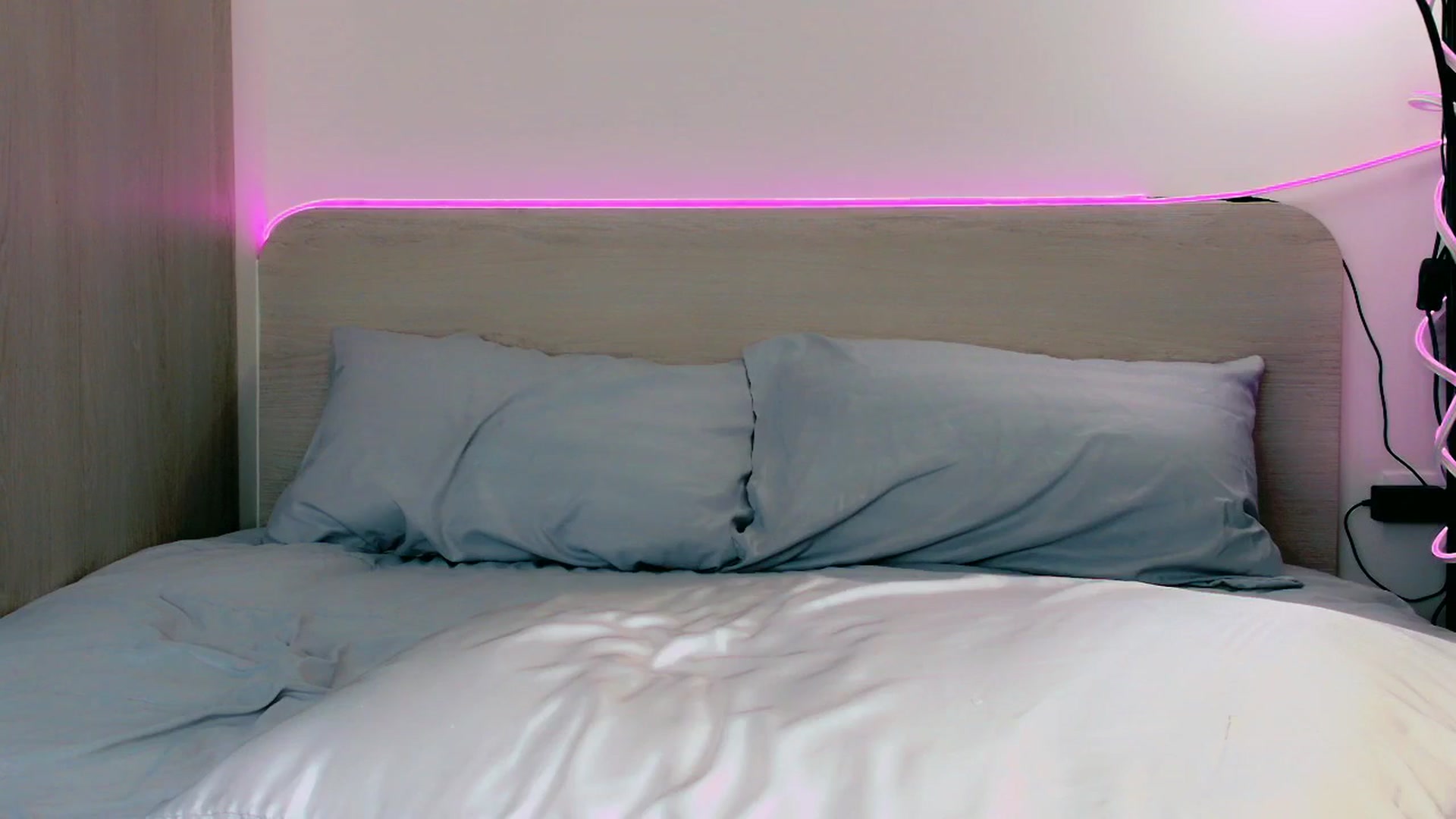 Gallery image thumbnail from mia4sin's myfreecams stream on, 02/27/2025, 11:07 image 2 of 20
