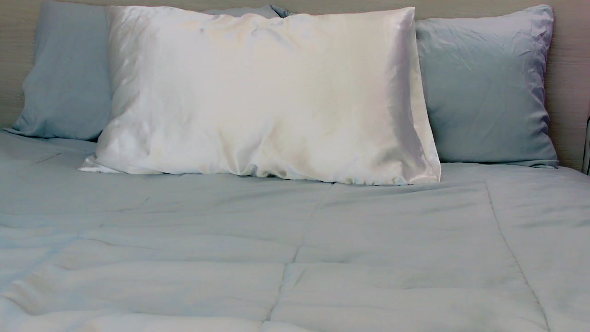 Gallery image thumbnail from mia4sin's myfreecams stream on, 04/06/2025, 09:23 image 18 of 20