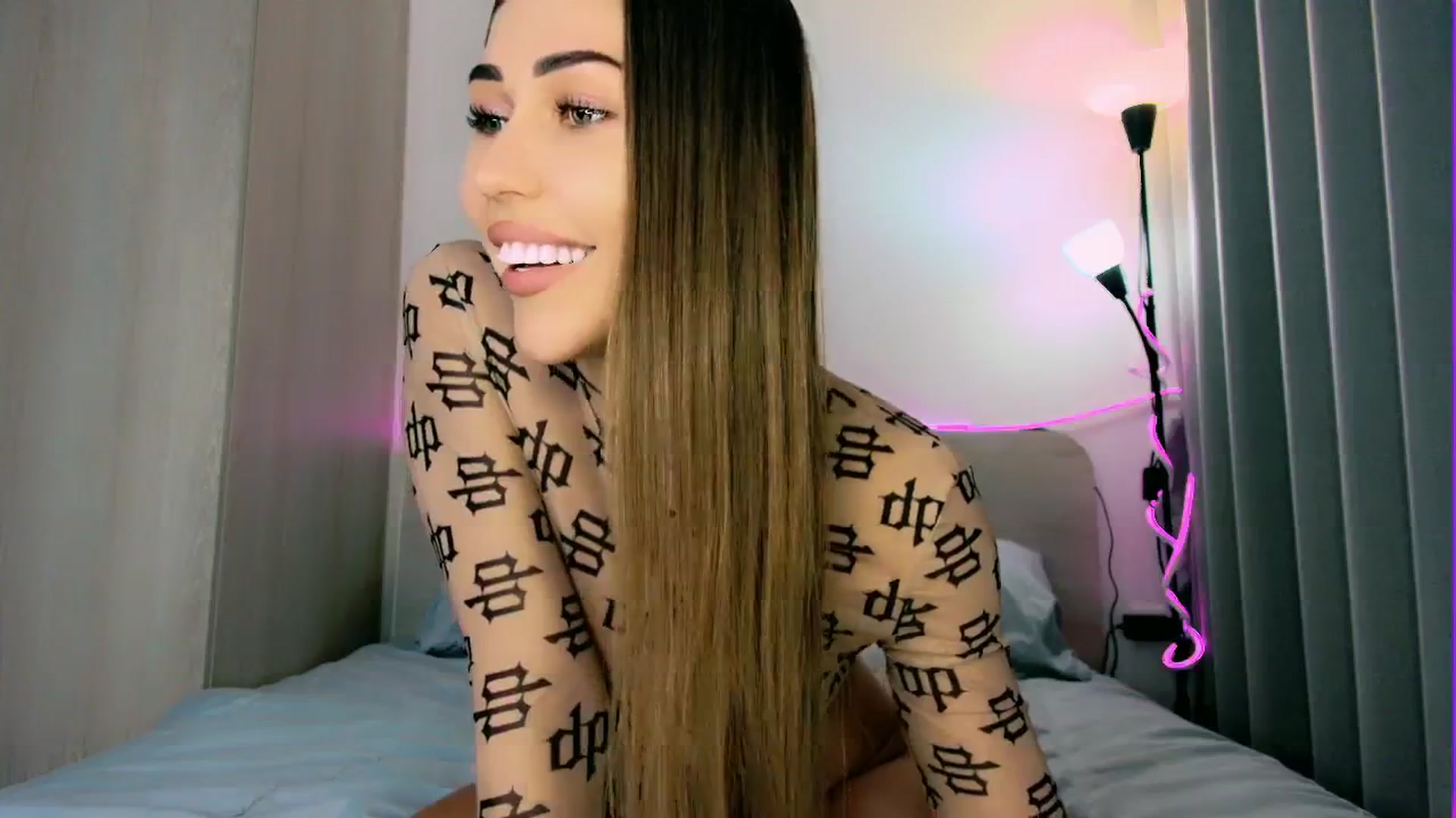 Gallery image thumbnail from mia4sin's myfreecams stream on, 04/13/2025, 11:45 image 7 of 20