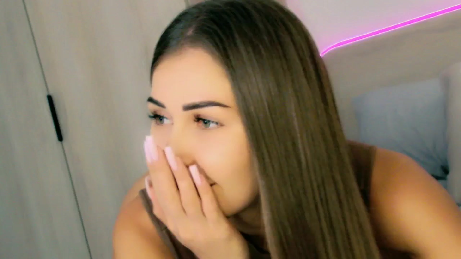 Gallery image thumbnail from mia4sin's myfreecams stream on, 04/20/2025, 09:59 image 20 of 20