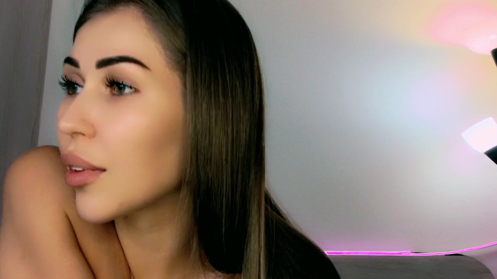 Gallery image thumbnail from mia4sin's myfreecams stream on, 04/20/2025, 12:48 image 18 of 20