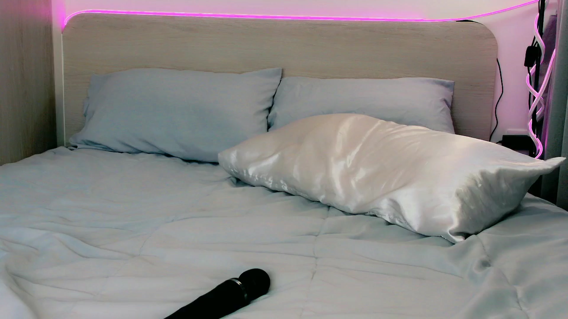 Gallery image thumbnail from mia4sin's myfreecams stream on, 05/05/2025, 11:14 image 6 of 20