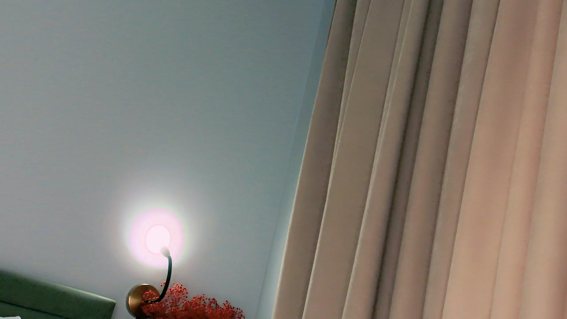 Gallery image thumbnail from mia4sin's myfreecams stream on, 05/31/2025, 13:40 image 3 of 20