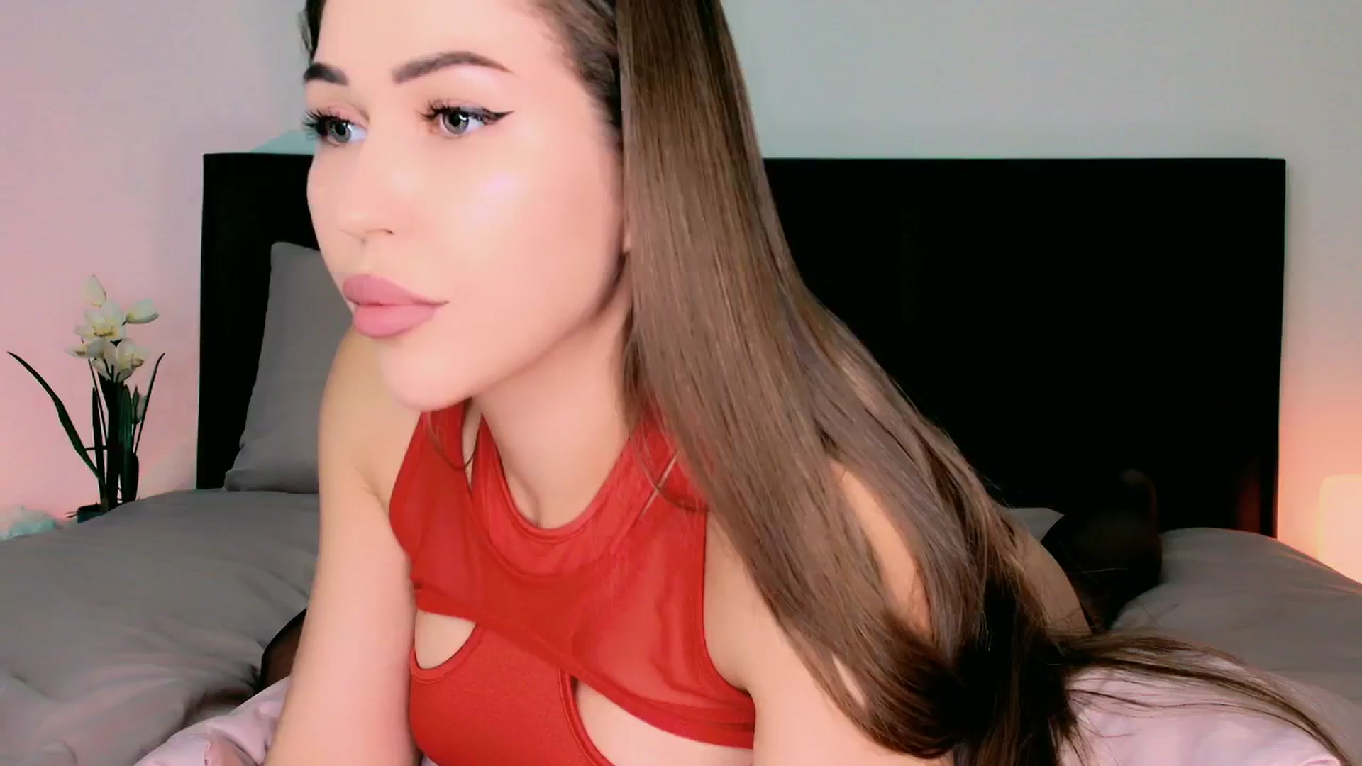 Gallery image thumbnail from mia4sin's myfreecams stream on, 08/28/2025, 12:17 image 15 of 20
