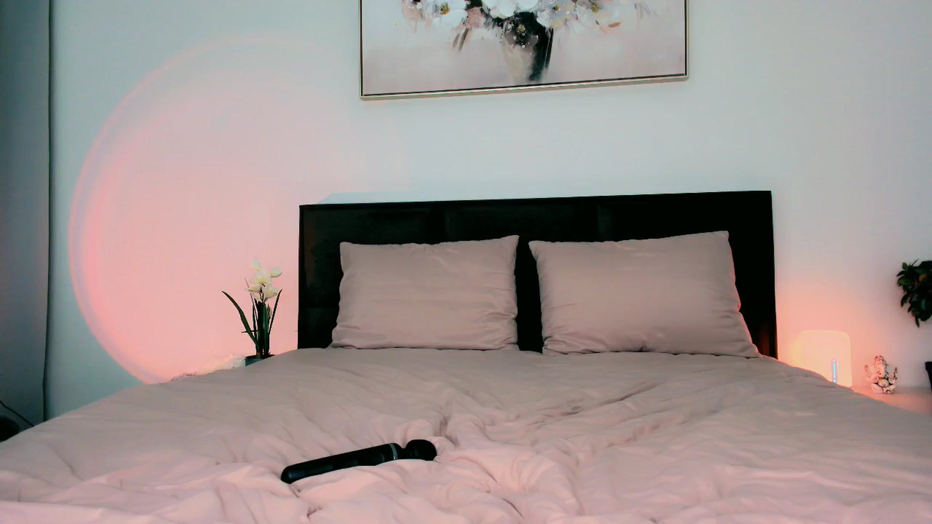 Gallery image thumbnail from mia4sin's myfreecams stream on, 09/12/2025, 13:58 image 8 of 20