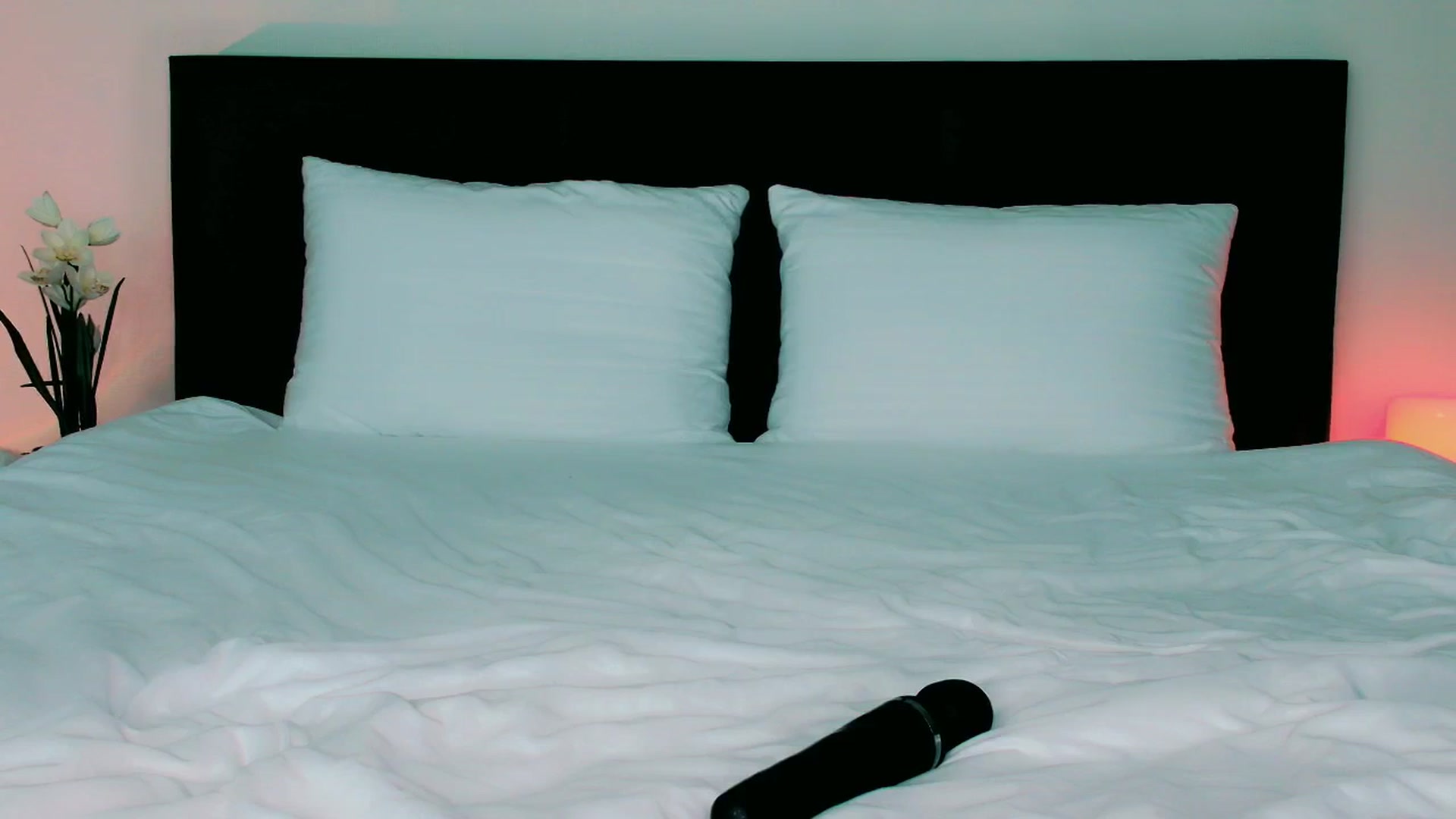 Gallery image thumbnail from mia4sin's myfreecams stream on, 09/30/2025, 12:02 image 13 of 20