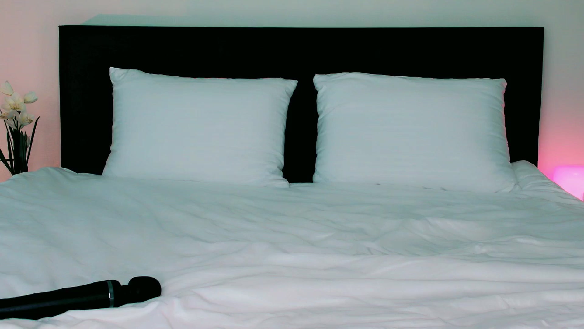 Gallery image thumbnail from mia4sin's myfreecams stream on, 10/11/2025, 09:07 image 5 of 20
