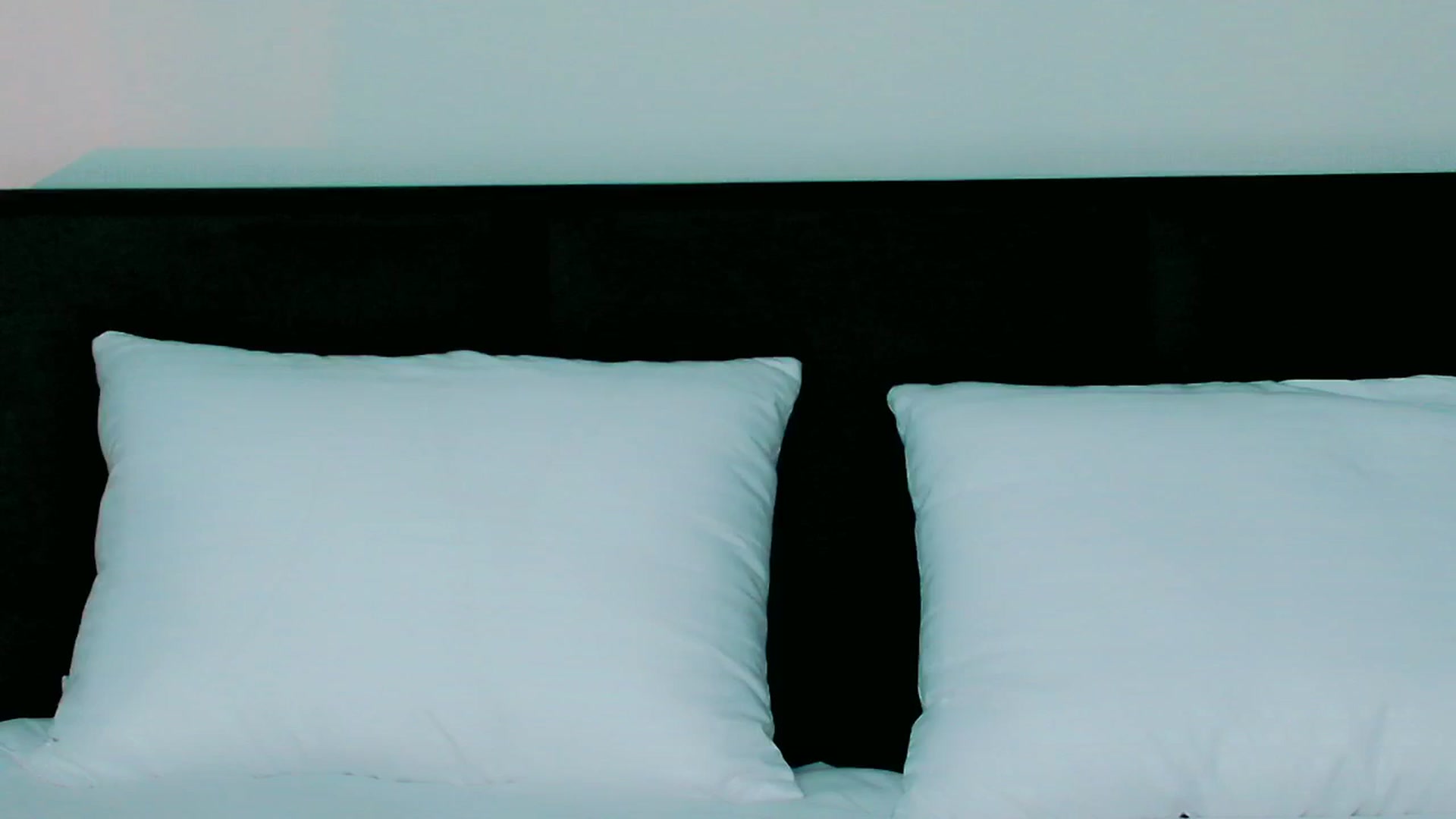 Gallery image thumbnail from mia4sin's myfreecams stream on, 10/15/2025, 12:11 image 14 of 20
