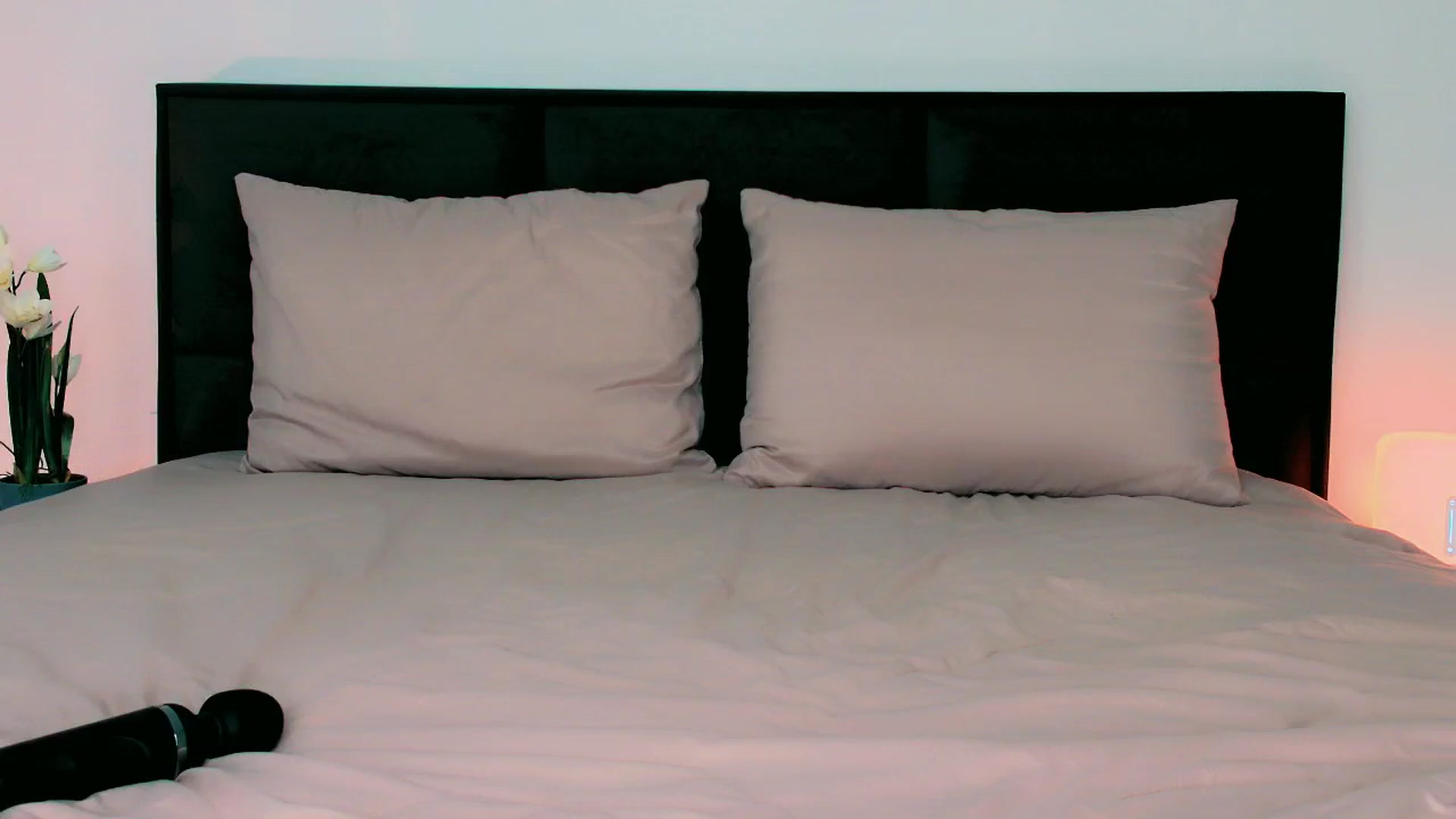 Gallery image thumbnail from mia4sin's myfreecams stream on, 11/04/2025, 11:47 image 2 of 20