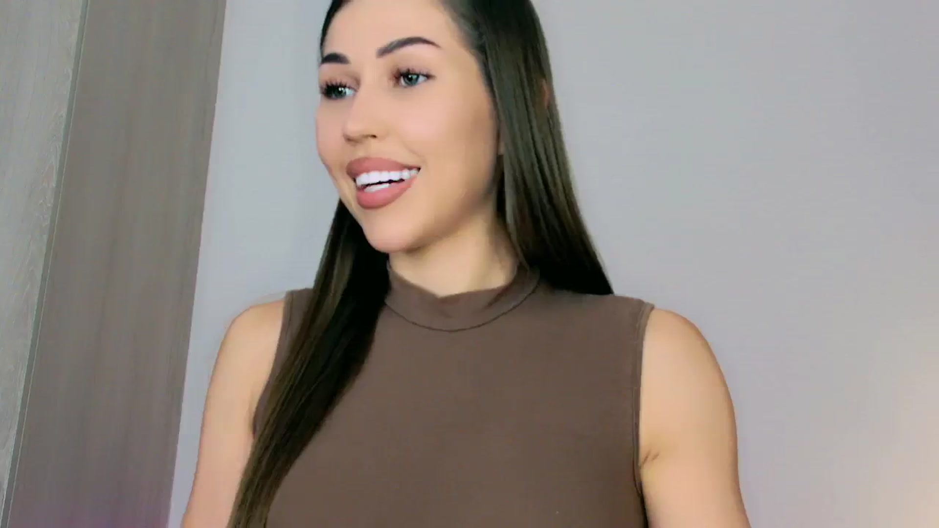 Gallery image thumbnail from mia4sin's myfreecams stream on, 11/20/2025, 06:13 image 13 of 20