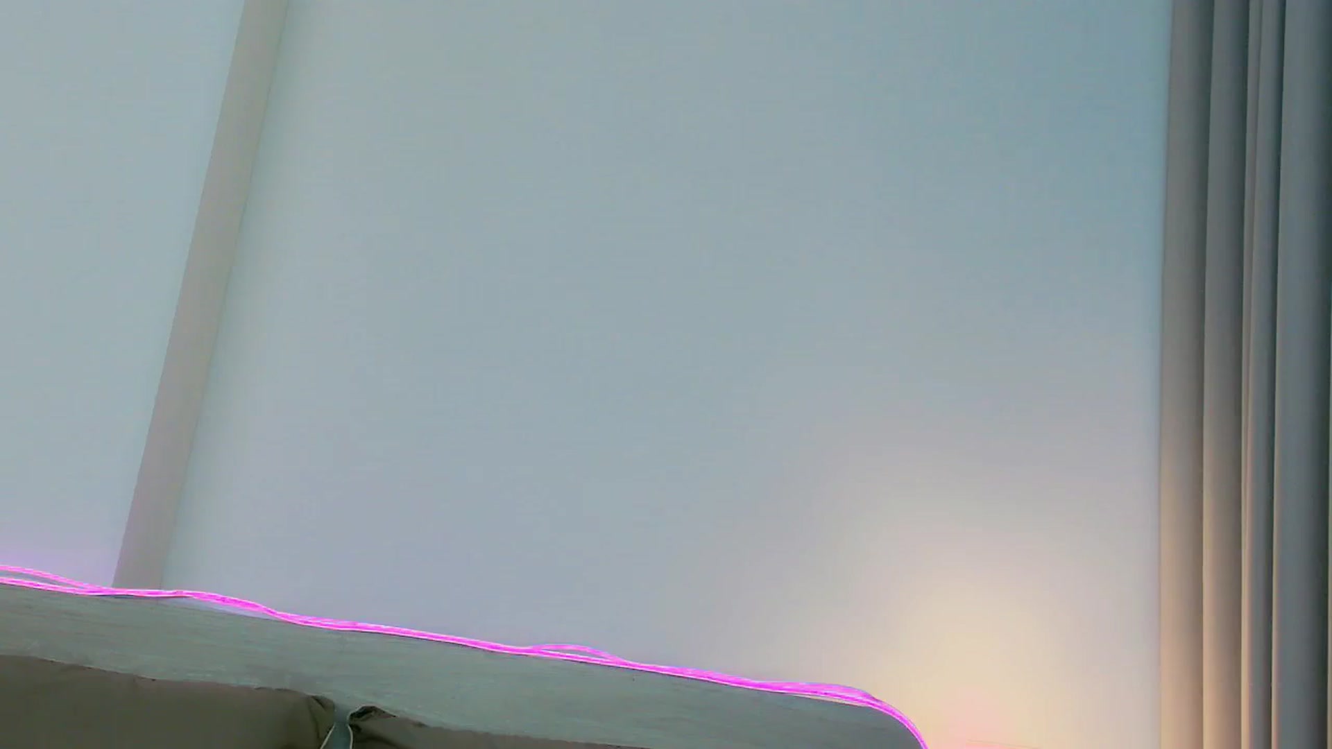 Gallery image thumbnail from mia4sin's myfreecams stream on, 12/01/2025, 11:07 image 14 of 20