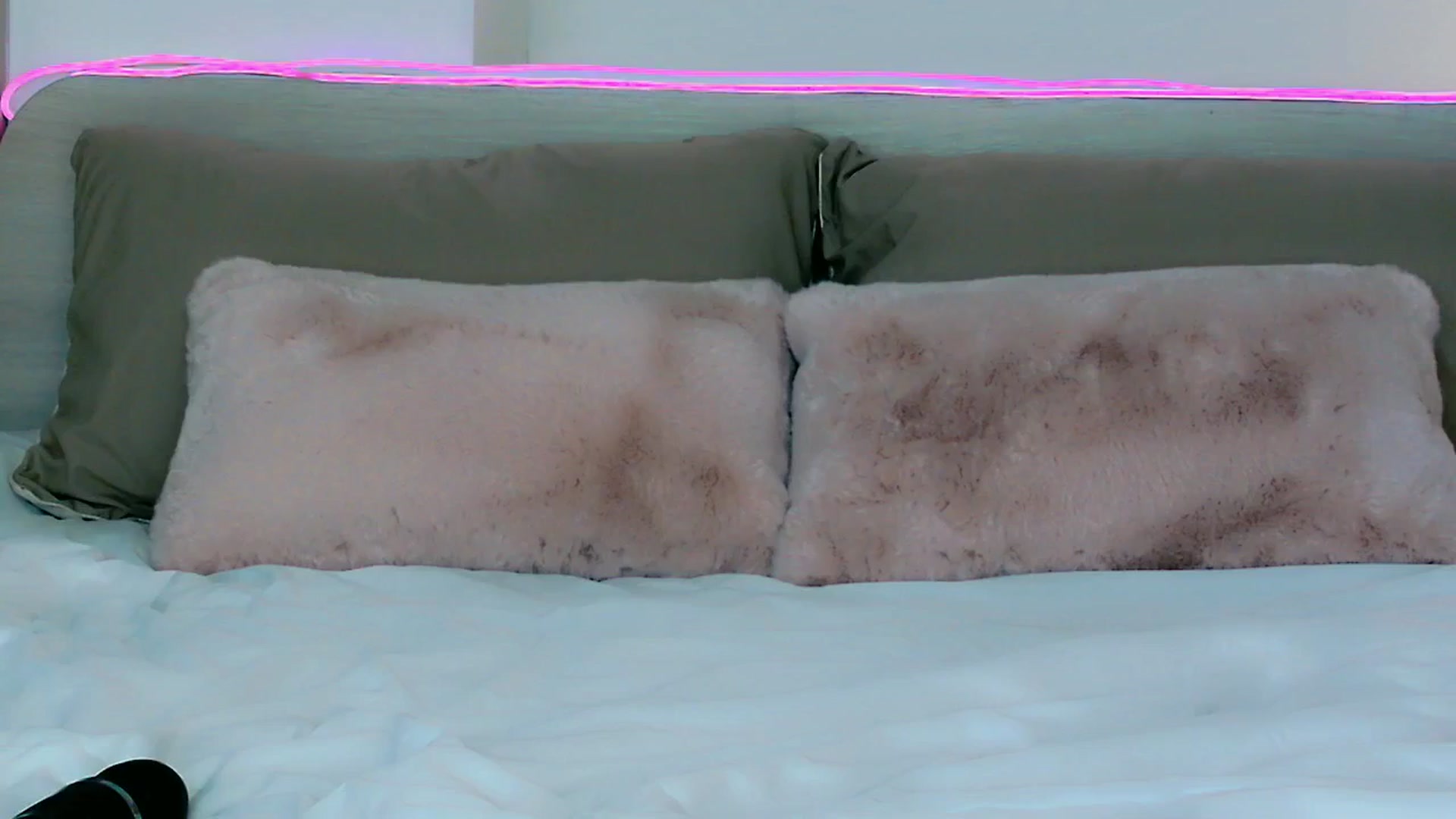 Gallery image thumbnail from mia4sin's myfreecams stream on, 01/14/2026, 10:31 image 11 of 20