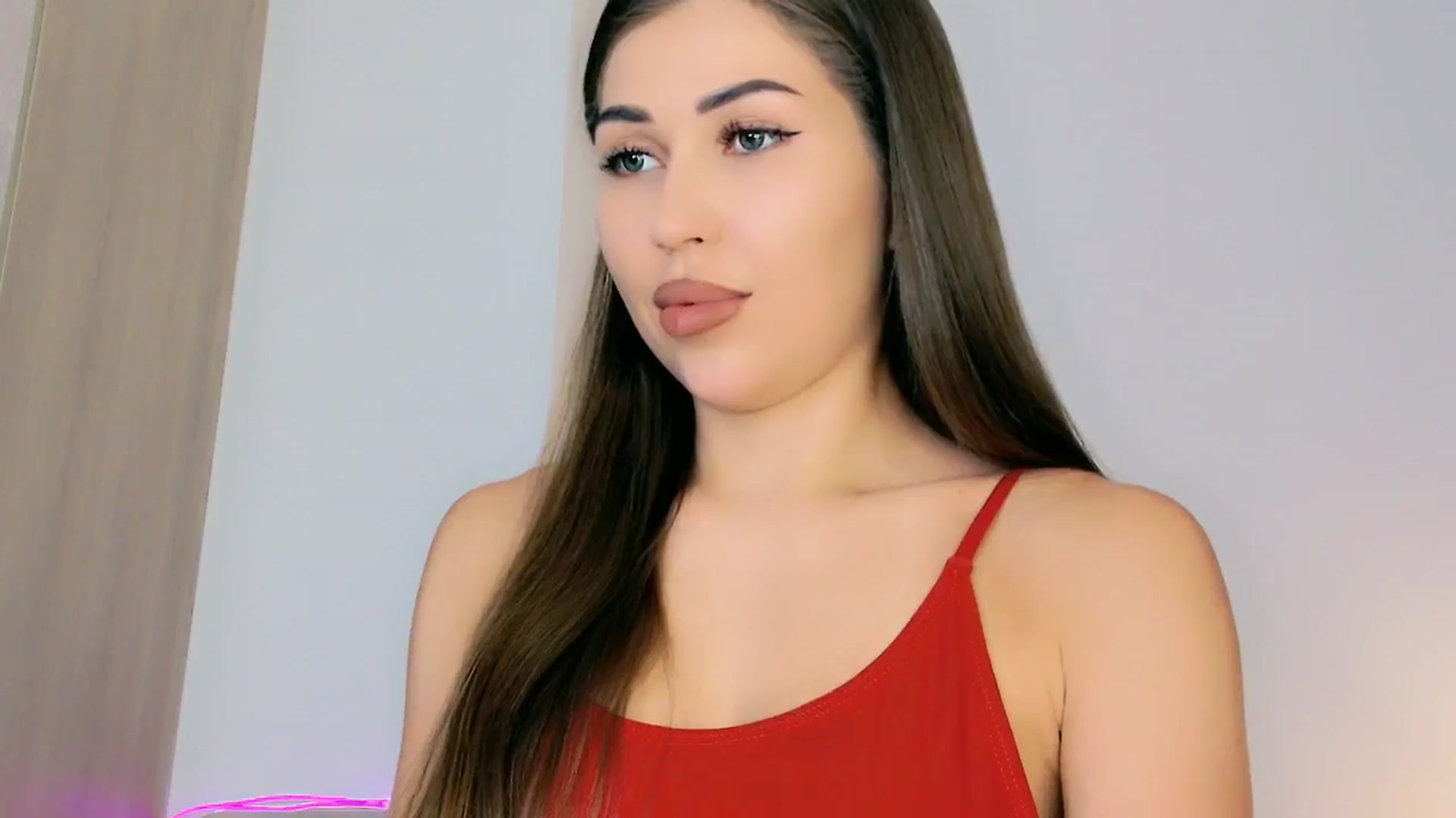 Gallery image thumbnail from mia4sin's myfreecams stream on, 01/16/2026, 09:43 image 15 of 20