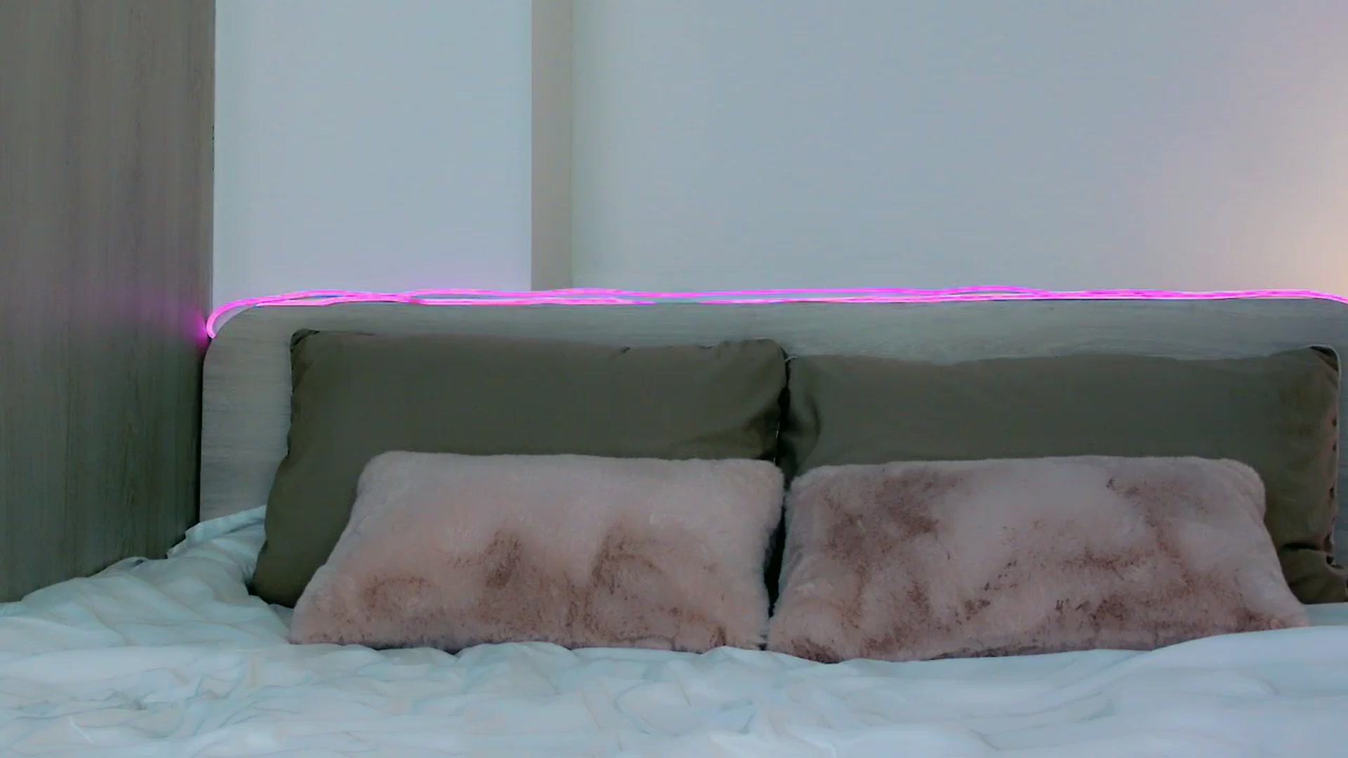 Gallery image thumbnail from mia4sin's myfreecams stream on, 01/23/2026, 10:03 image 16 of 20