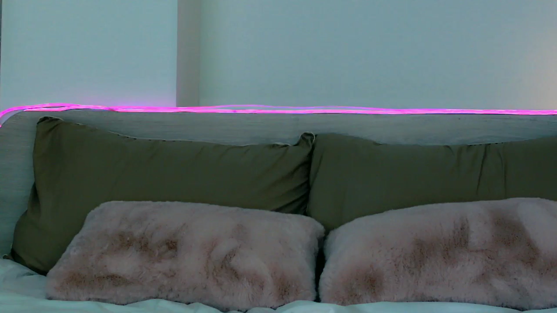 Gallery image thumbnail from mia4sin's myfreecams stream on, 02/27/2026, 08:55 image 15 of 20
