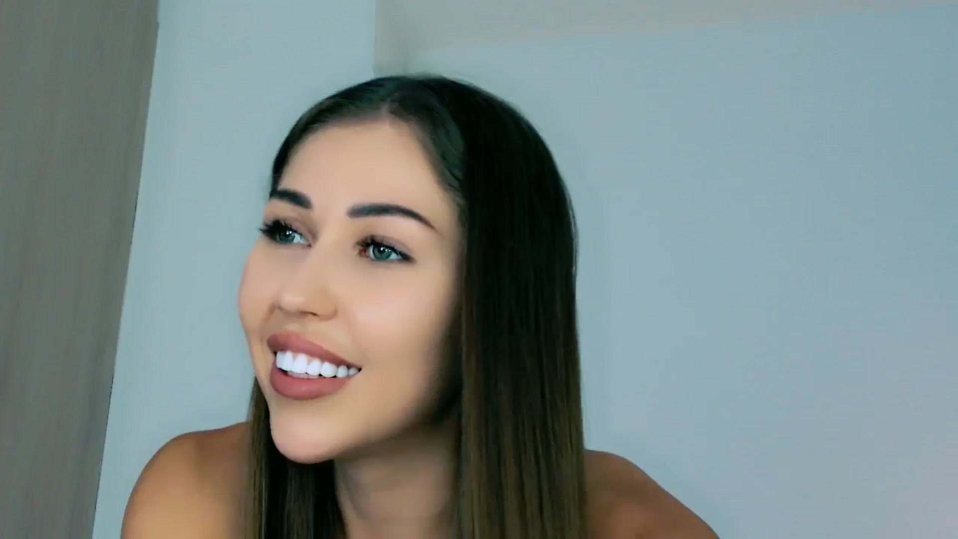 Gallery image thumbnail from mia4sin's myfreecams stream on, 02/27/2026, 08:55 image 13 of 20