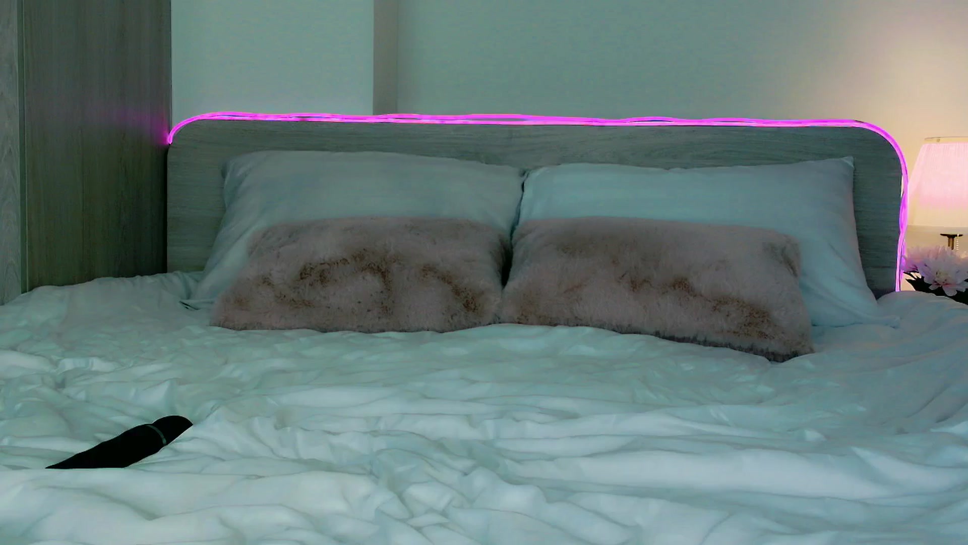 Gallery image thumbnail from mia4sin's myfreecams stream on, 03/04/2026, 11:19 image 7 of 20
