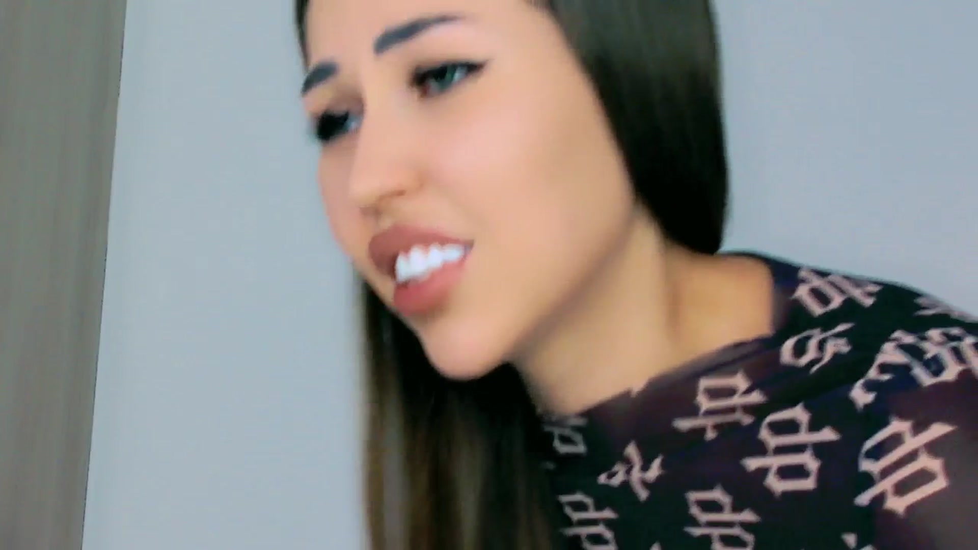 Gallery image thumbnail from mia4sin's myfreecams stream on, 03/17/2026, 12:40 image 13 of 20