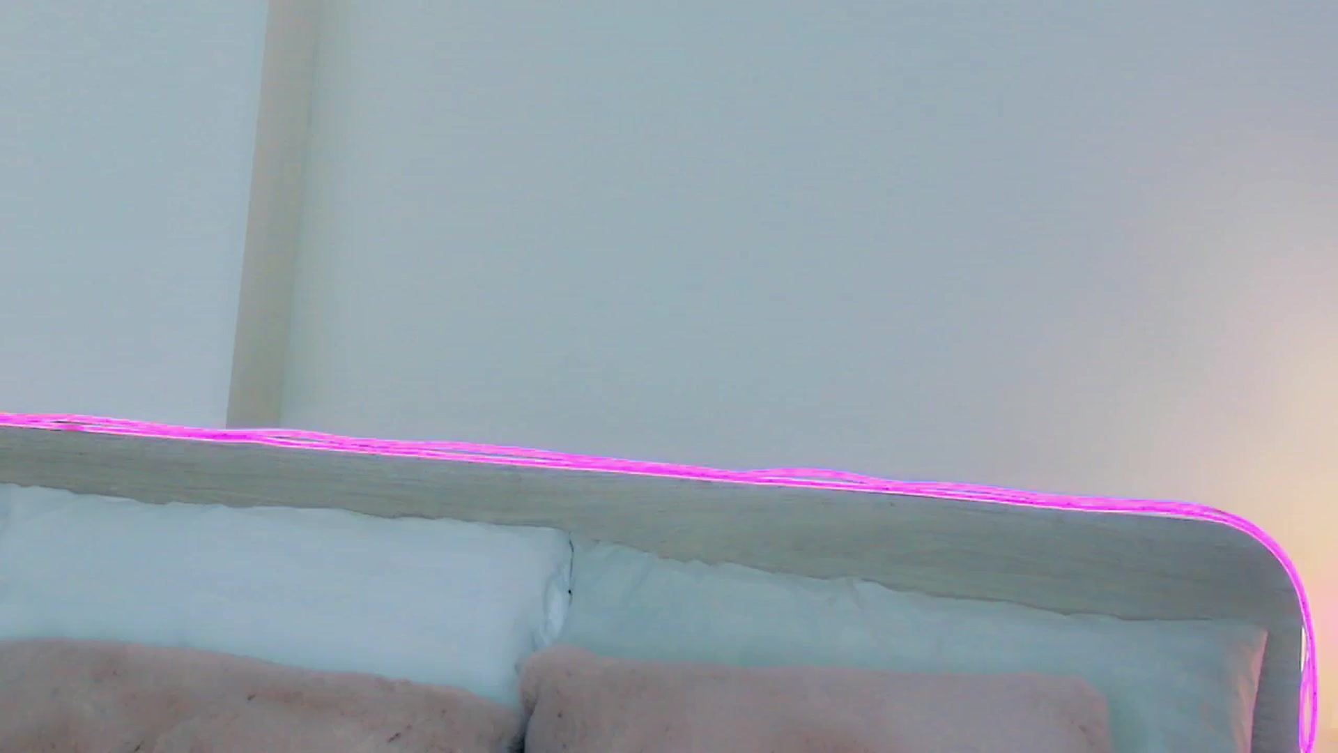 Gallery image thumbnail from mia4sin's myfreecams stream on, 03/25/2026, 10:58 image 5 of 20