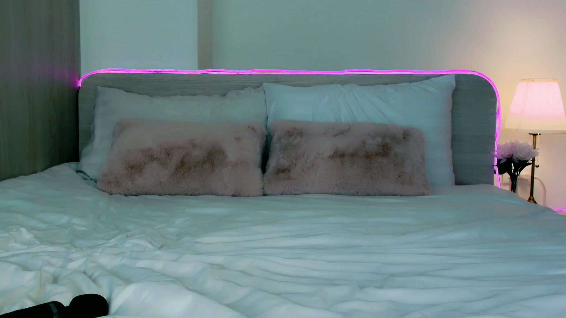 Gallery image thumbnail from mia4sin's myfreecams stream on, 03/27/2026, 16:47 image 10 of 20