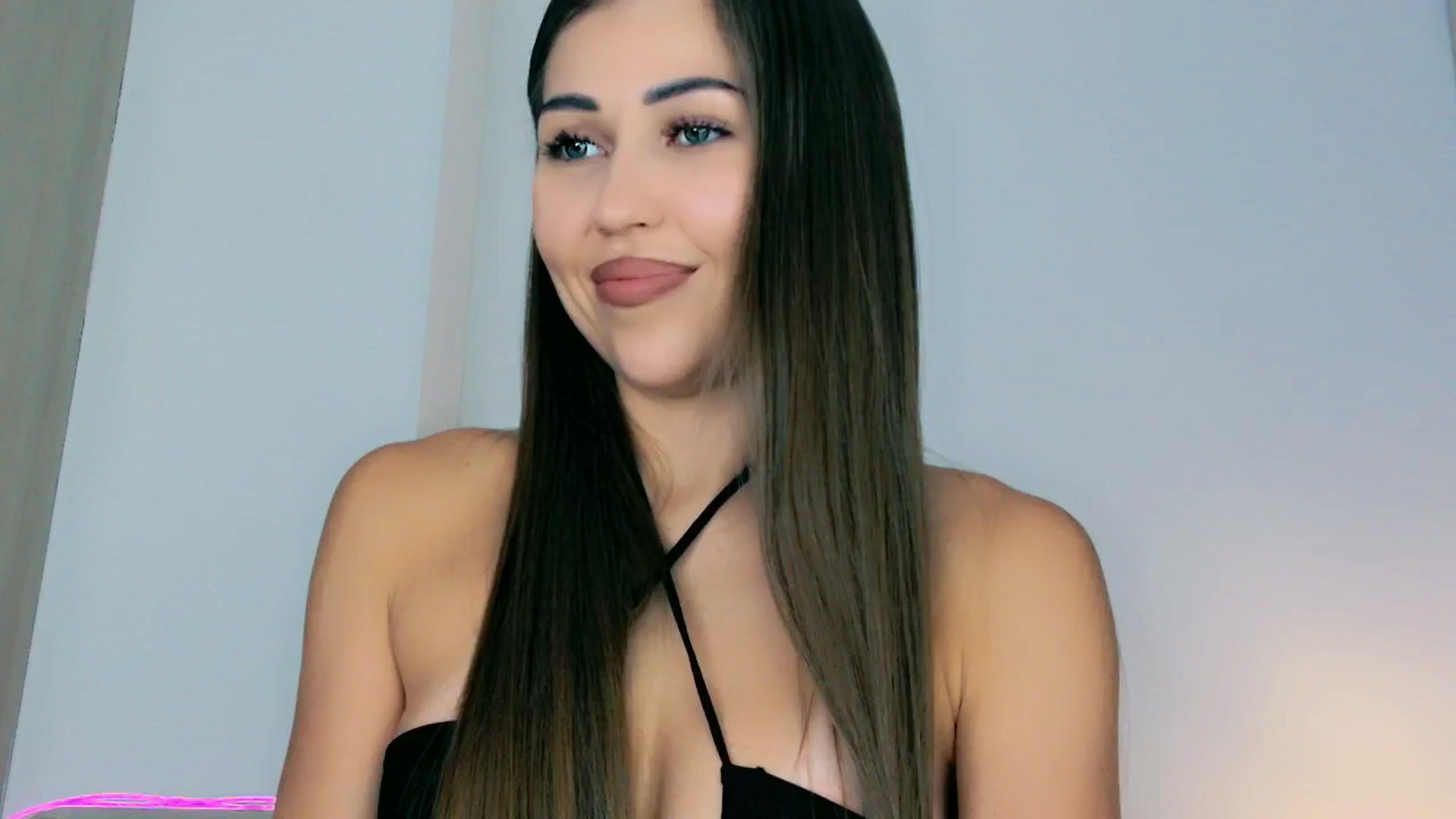 Gallery image thumbnail from mia4sin's myfreecams stream on, 03/28/2026, 08:53 image 7 of 20