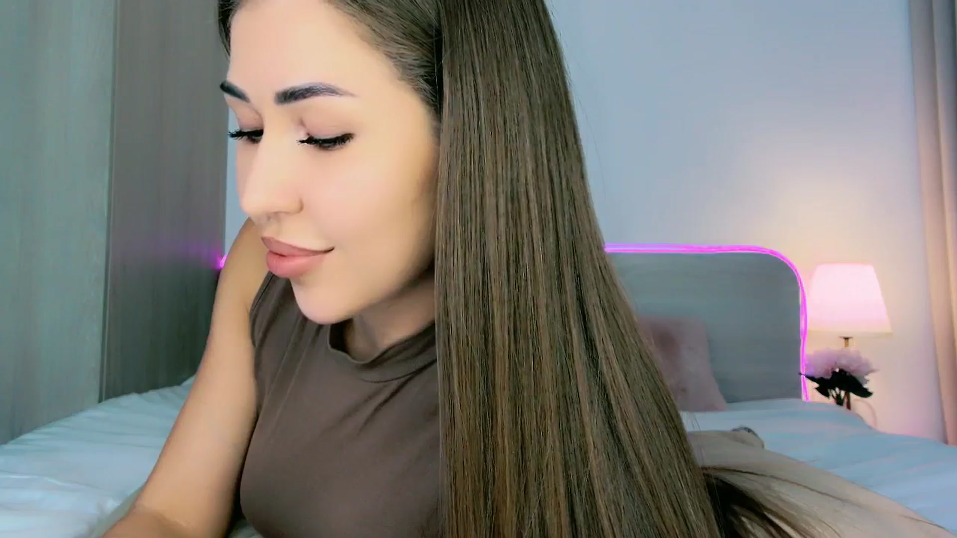 Gallery image thumbnail from mia4sin's myfreecams stream on, 04/08/2026, 10:25 image 20 of 20